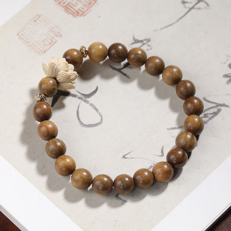 Green Sandalwood Lotus Soothing Bracelet for Tranquility & Peace