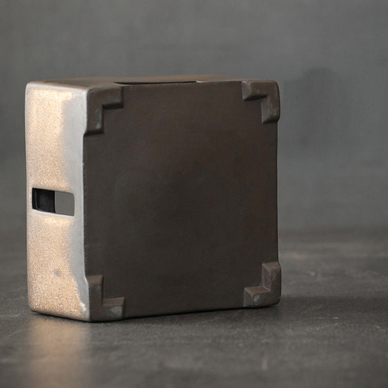 700ml Retro Brown Ceramic Gongfu Teapot with Base