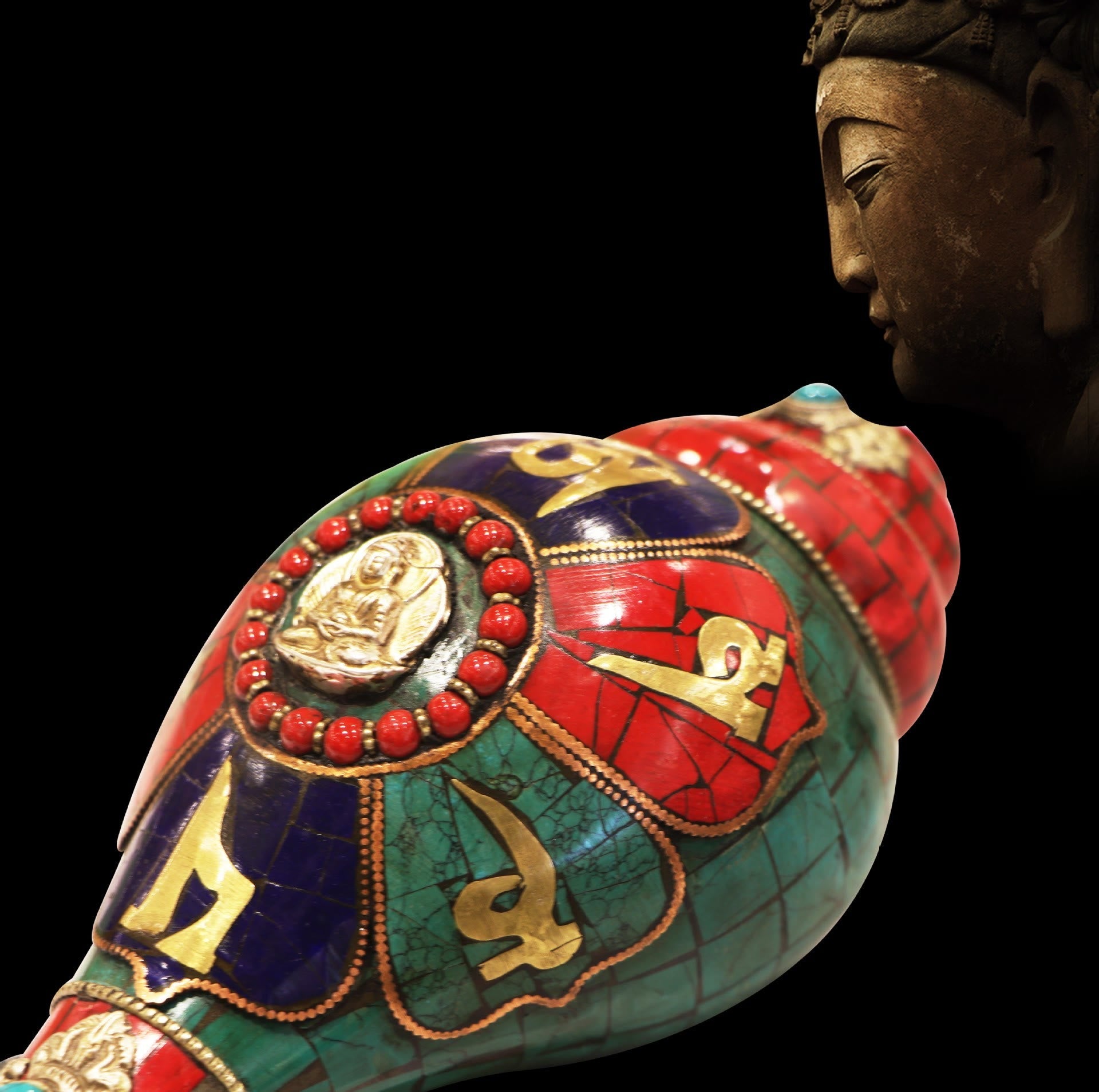 Tibetan Handmade Shankha Conch Shell 23cm | Zen Decor