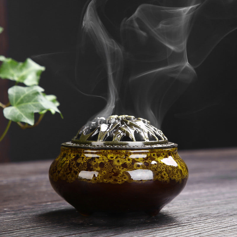 Flower Pattern Ceramic Incense Burner for Meditation & Blessing