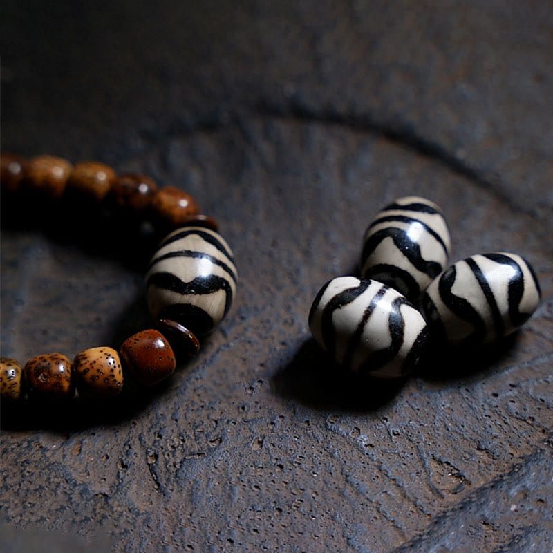 Triple Wrap Agate Bracelet with Bodhi Seed & Amber Beads