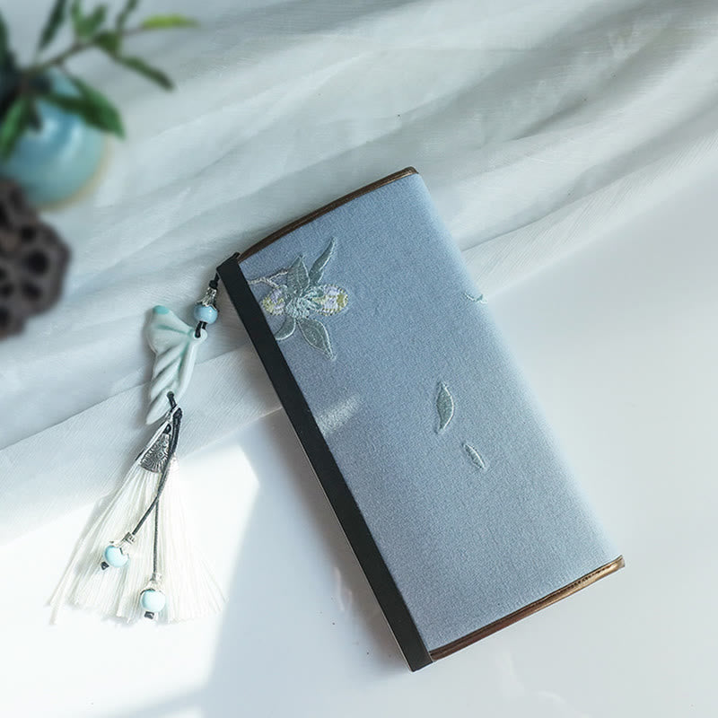 Double-sided Embroidered Floral Wallet 19cm | Spiritual Accessories