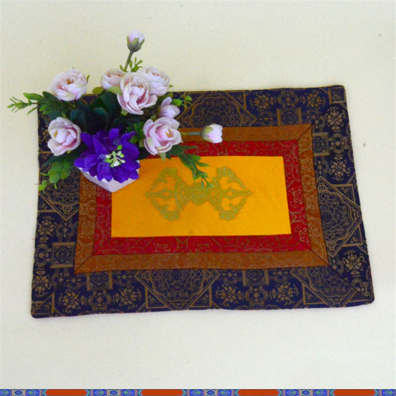 Prayer Altar Mat with Vajra Symbol 40x28cm for Meditation