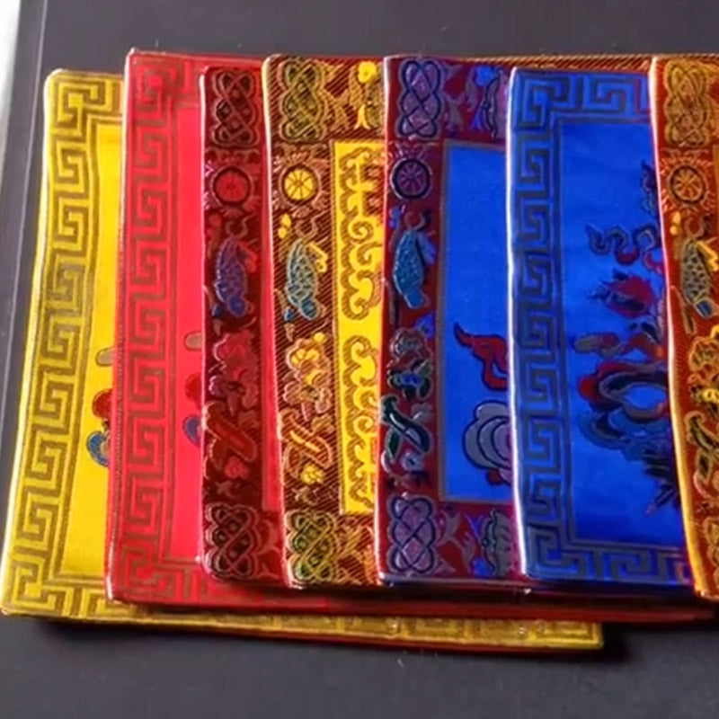 Prayer Altar Mat with Vajra | Tibetan Meditation Supplies