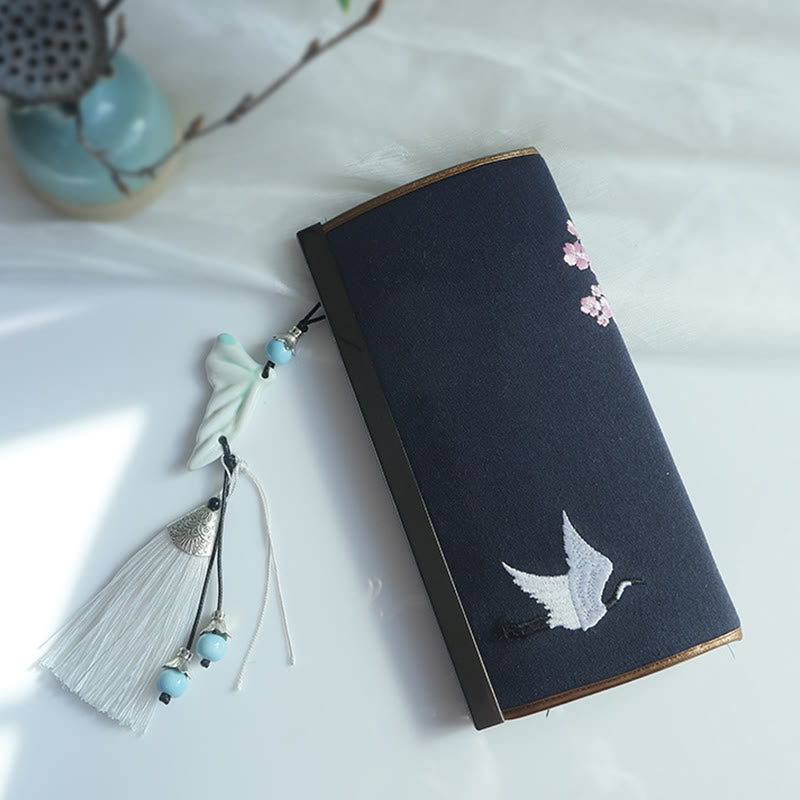 Double-sided Embroidered Floral Wallet 19cm | Spiritual Accessories