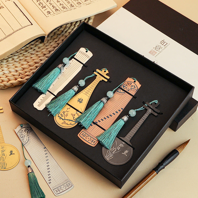 Gold Guzheng Metal Bookmark | Classical Instrument Design