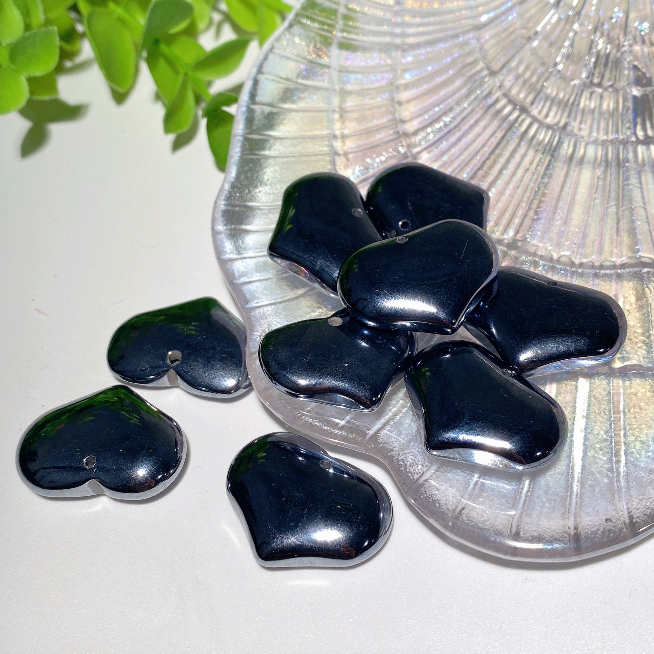 1.0 Inch Terahertz Heart Shape Crystal Pendant Healing