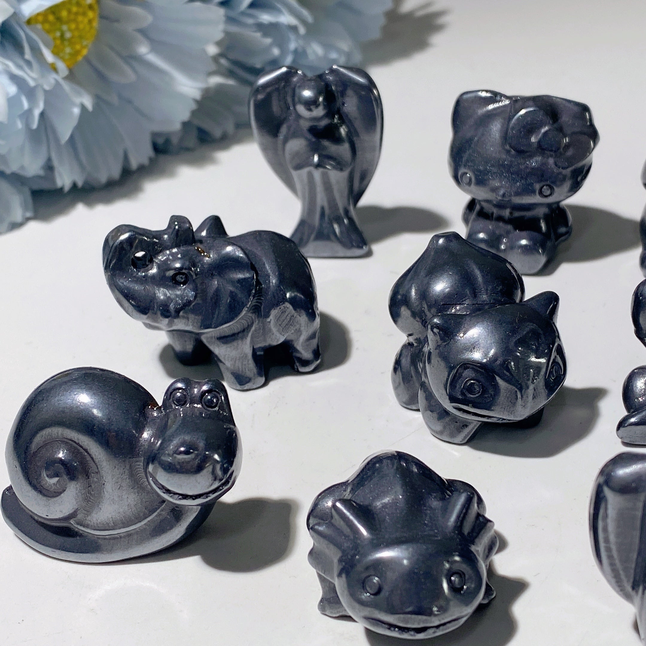 1.1-1.5 Inch Hematite Crystal Figurines for Healing Energy