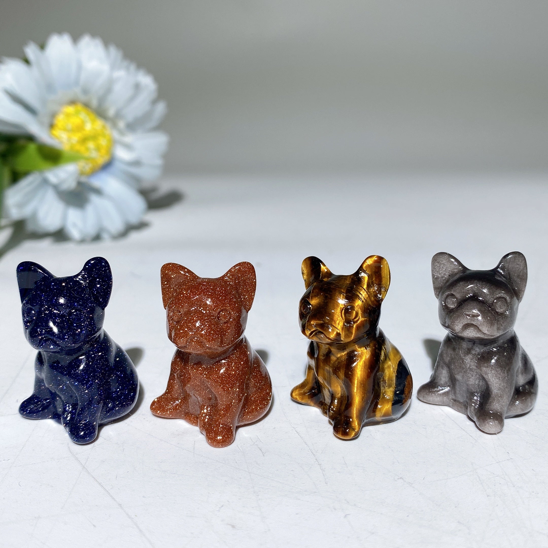 1.1 inch Crystal Bulldog Figurine Carvings Spiritual Animal Totem