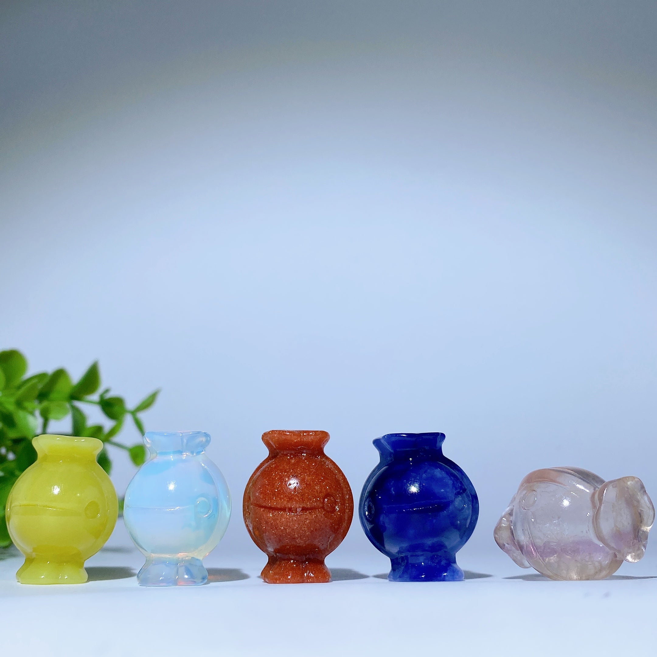 1.1 Inch Mixed Crystal Candy Carvings Figurines for Healing