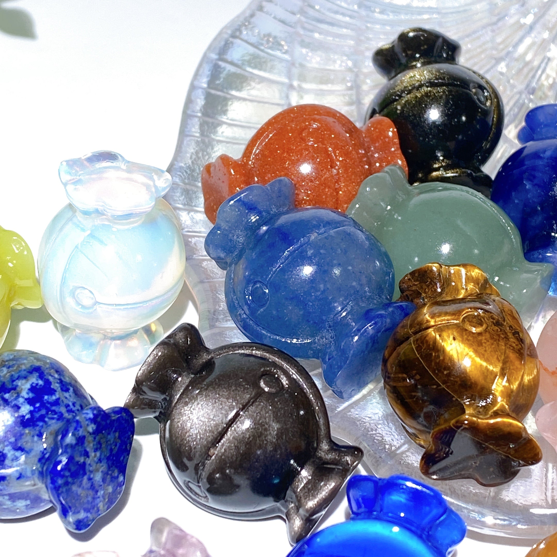 1.1 Inch Mixed Crystal Candy Carvings Figurines for Healing