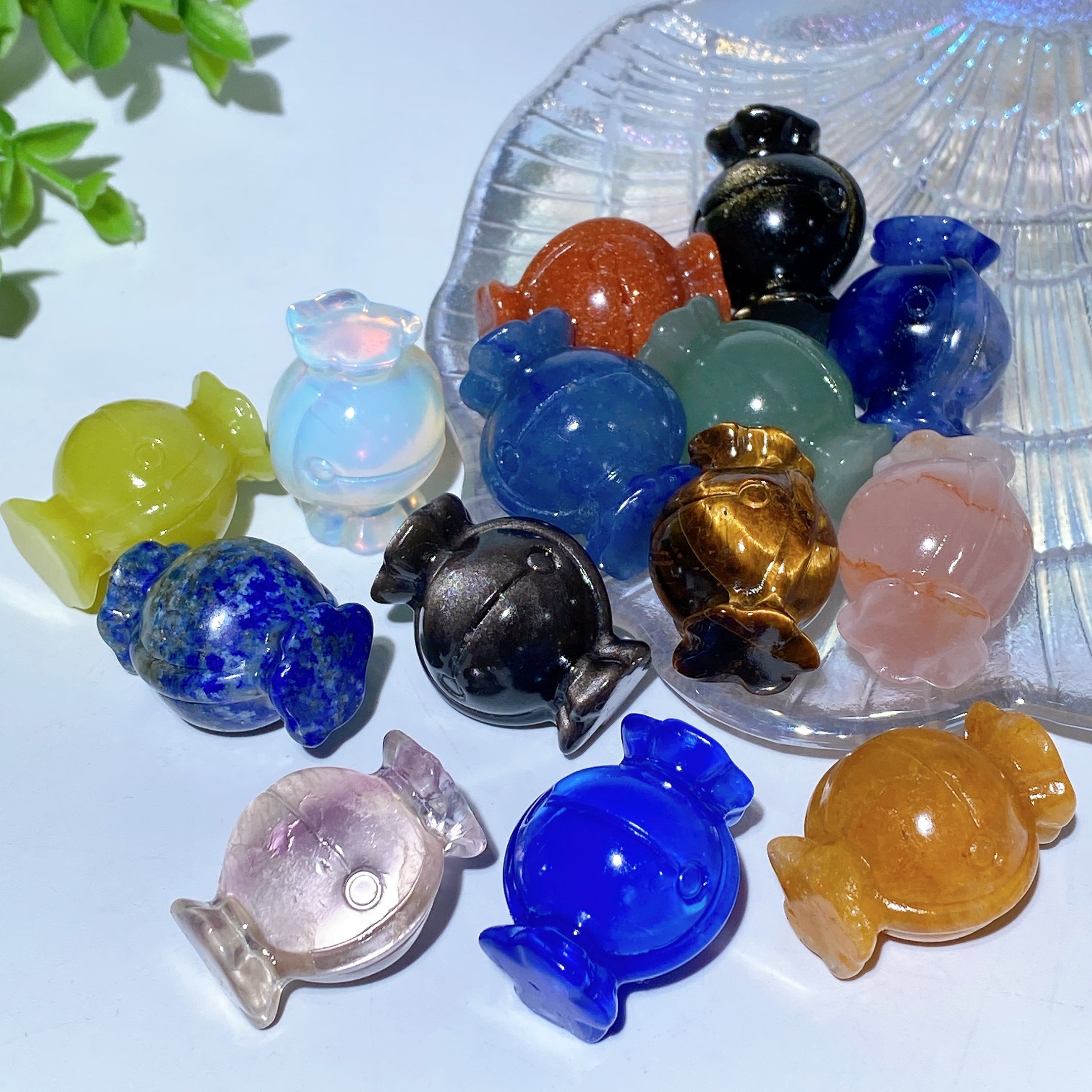 1.1 Inch Mixed Crystal Candy Carvings Figurines for Healing