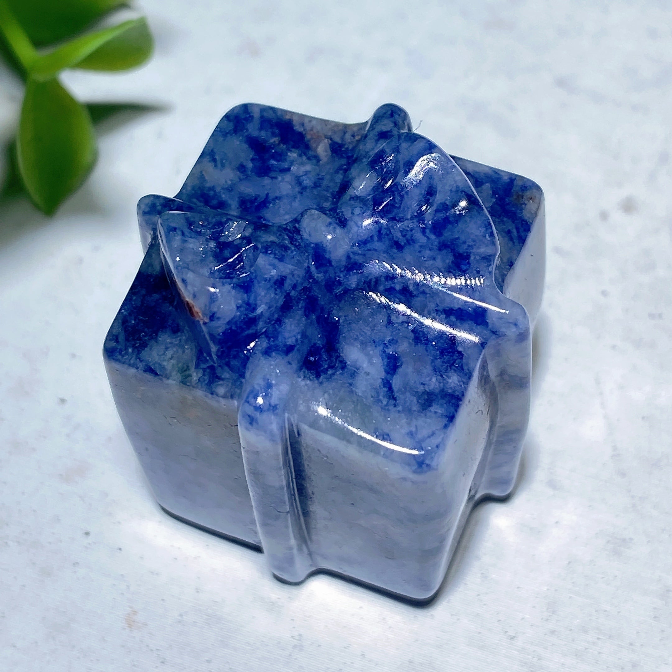 1.1 Inch Mixed Crystal Gift Box Figurines for Healing
