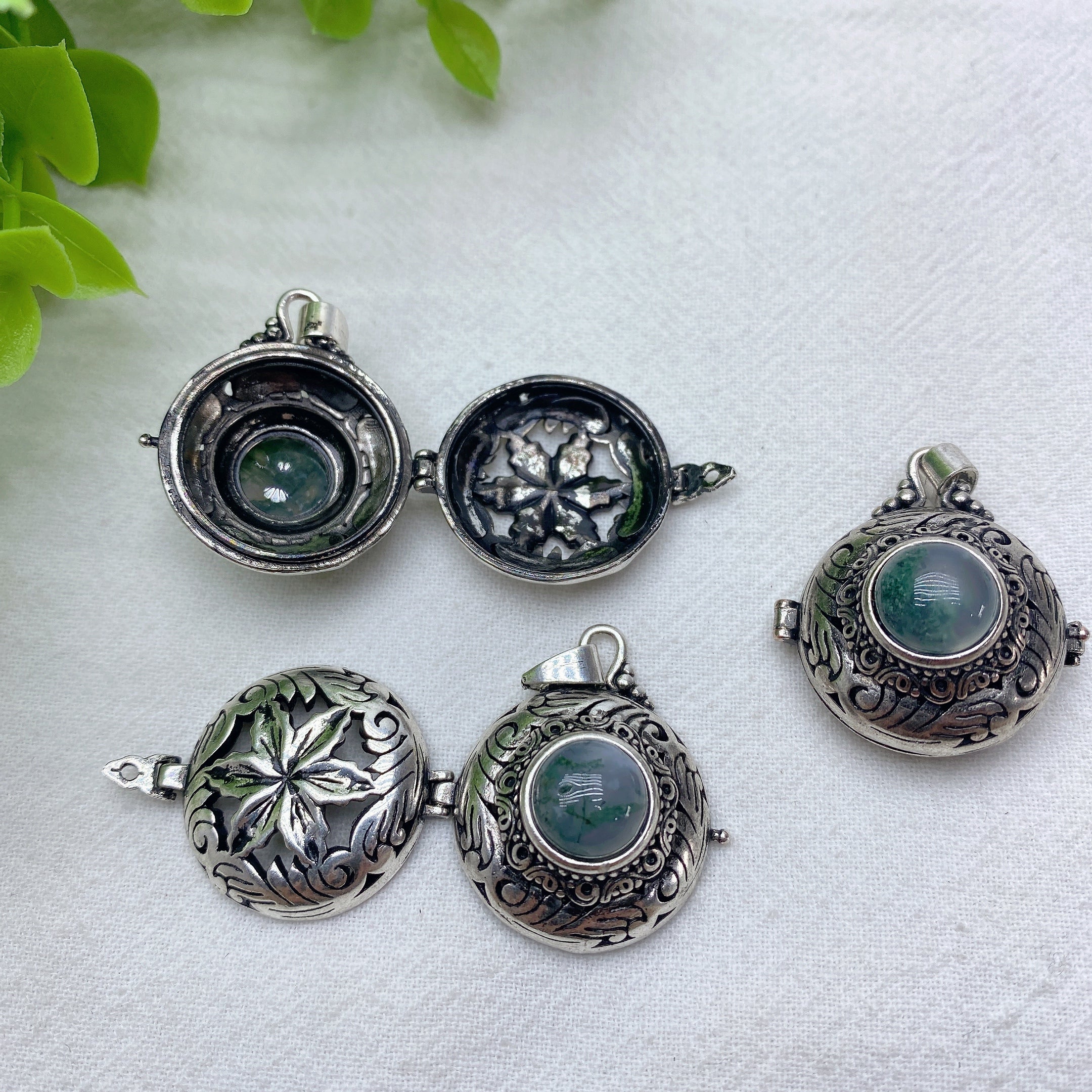 1.1-inch Mixed Crystal Spiritual Pendant for Healing & Protection