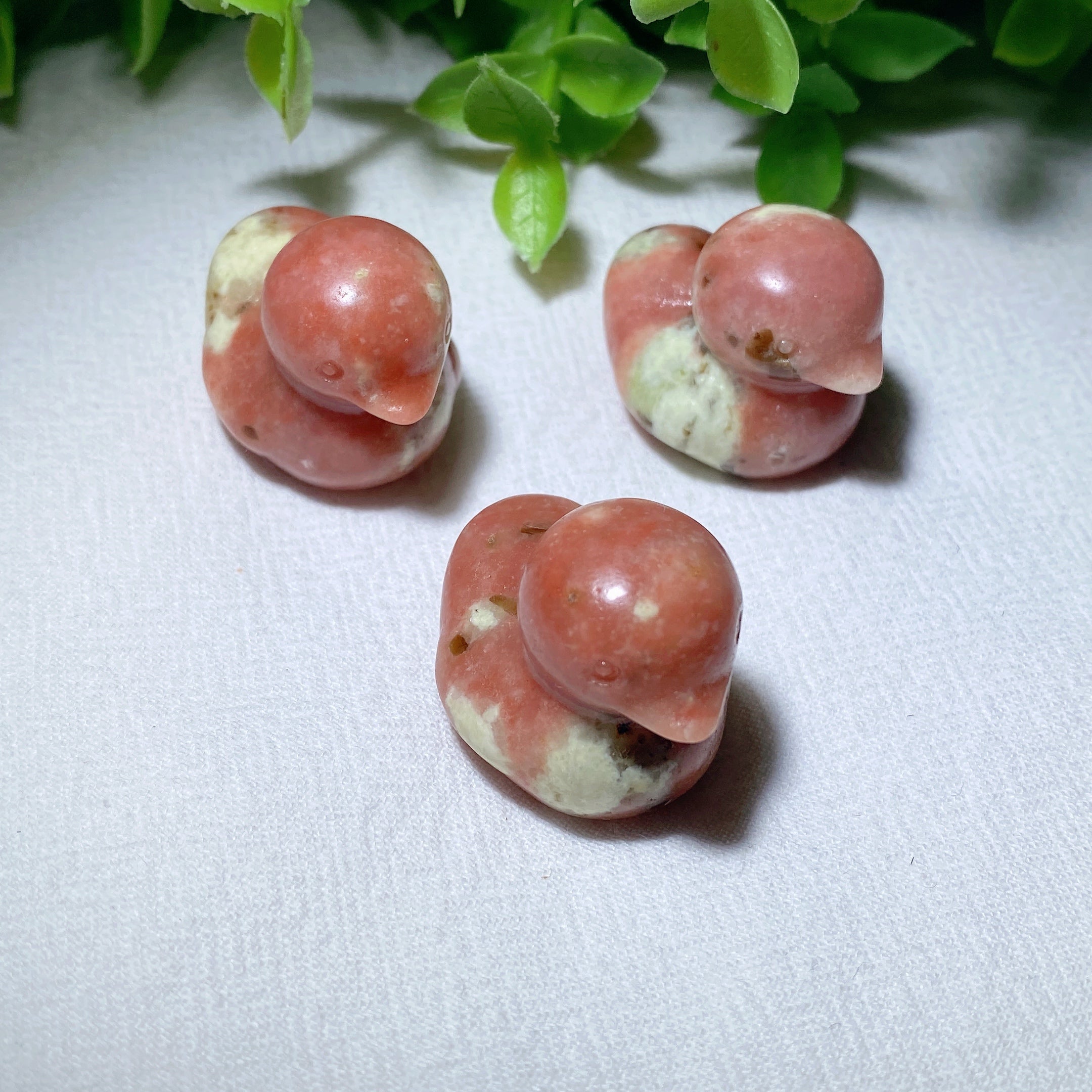 1.1 inch Pink Jade Duck Crystal Animal Carving