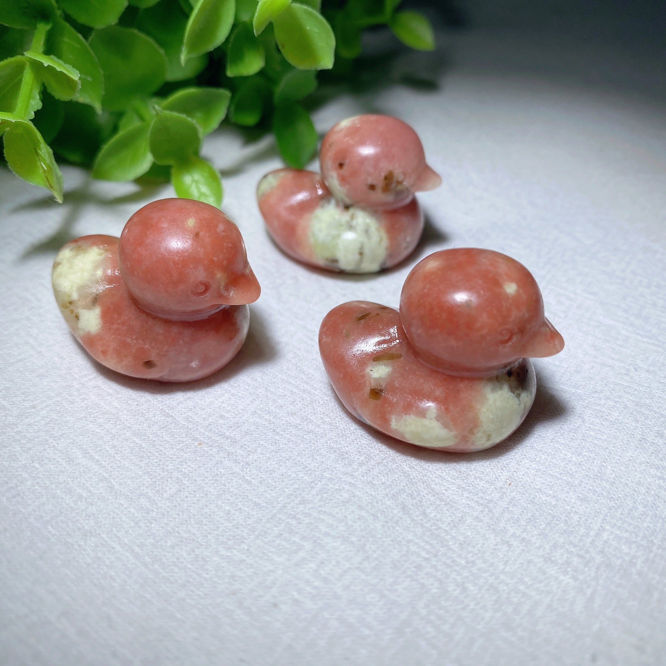 1.1 inch Pink Jade Duck Crystal Animal Carving