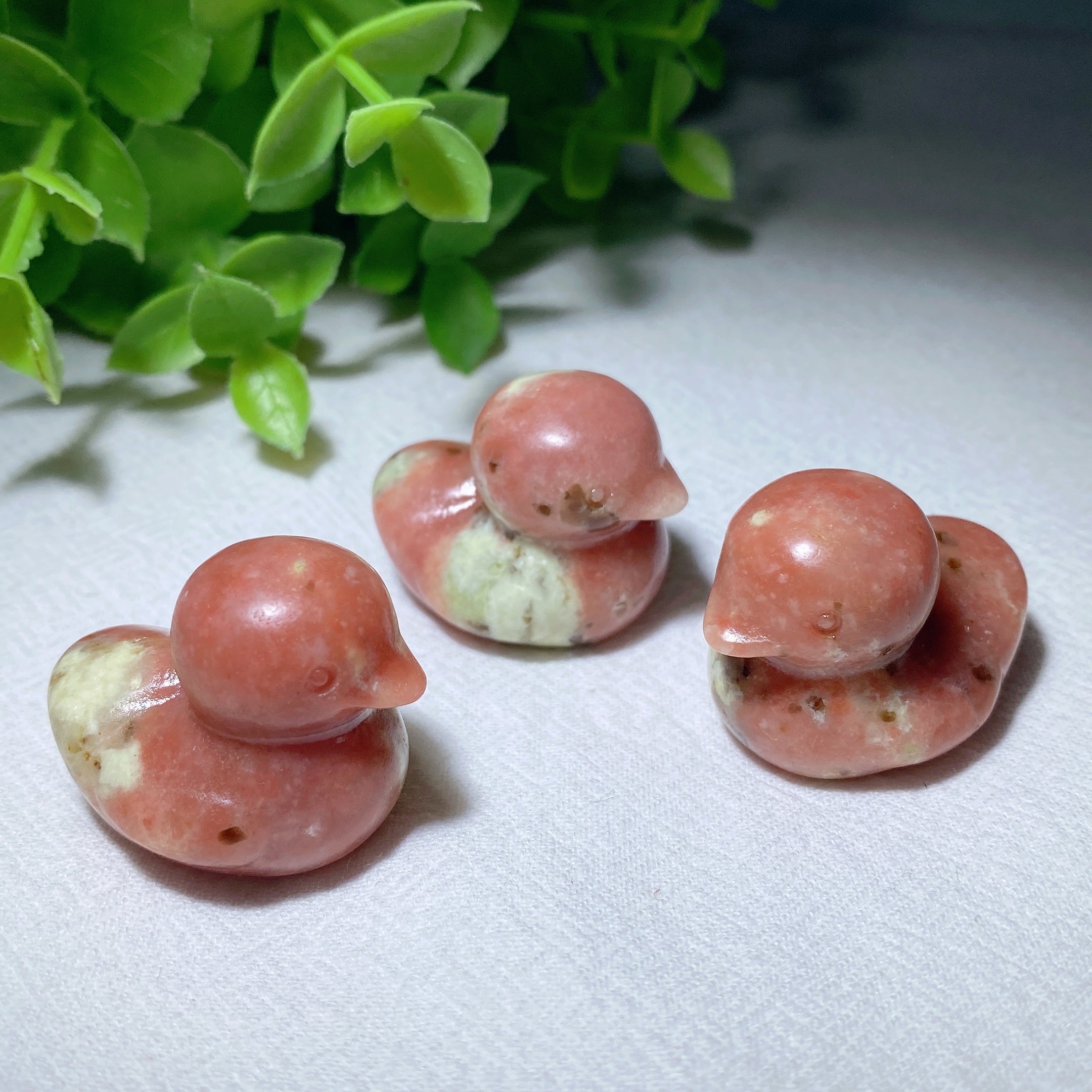 1.1 inch Pink Jade Duck Crystal Animal Carving