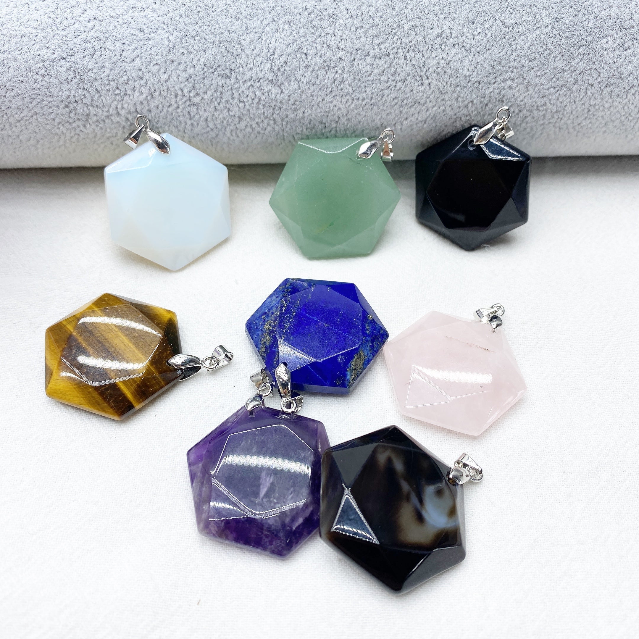 1.1inch Mixed Crystal Hexagon Spiritual Healing Pendant