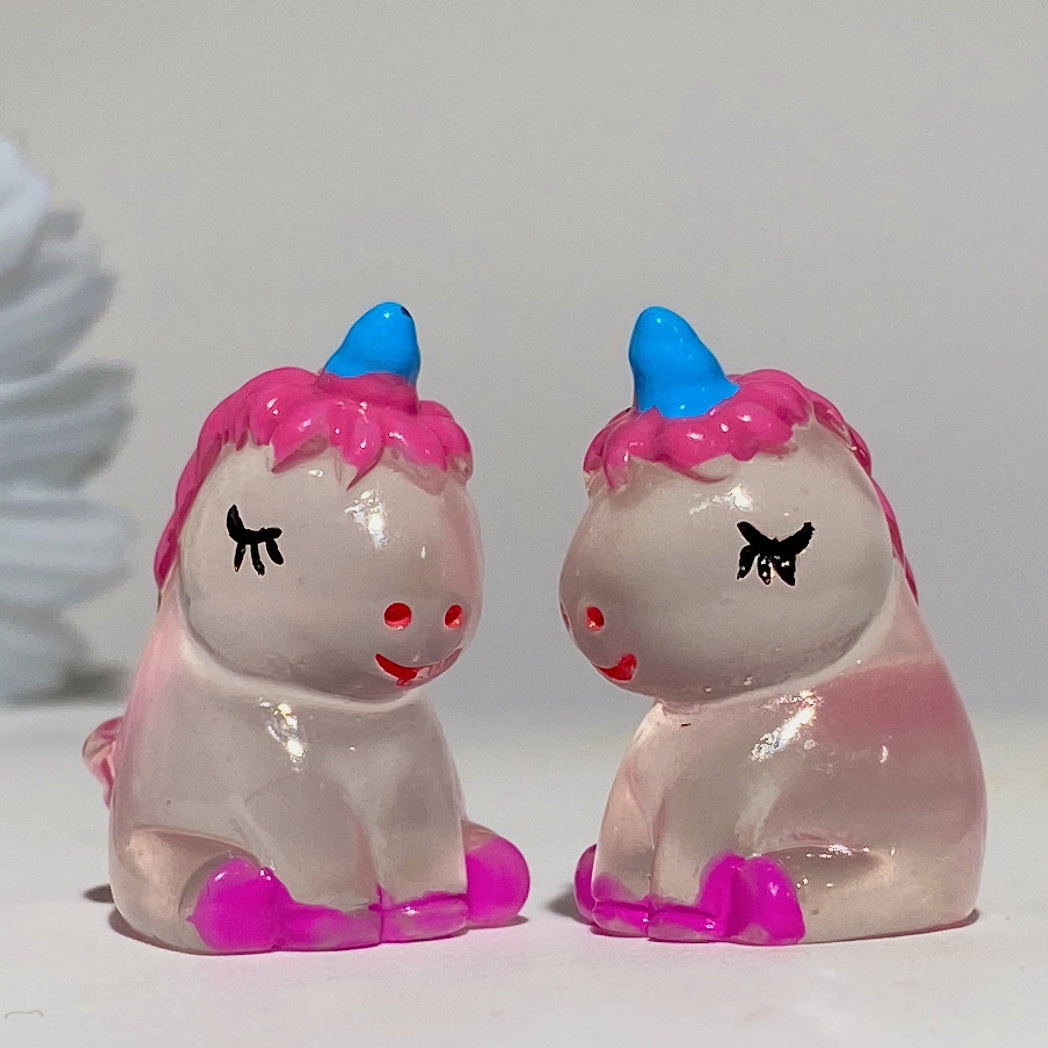 1.2 Inch Luminous Unicorn Crystal Figurine Healing Carving