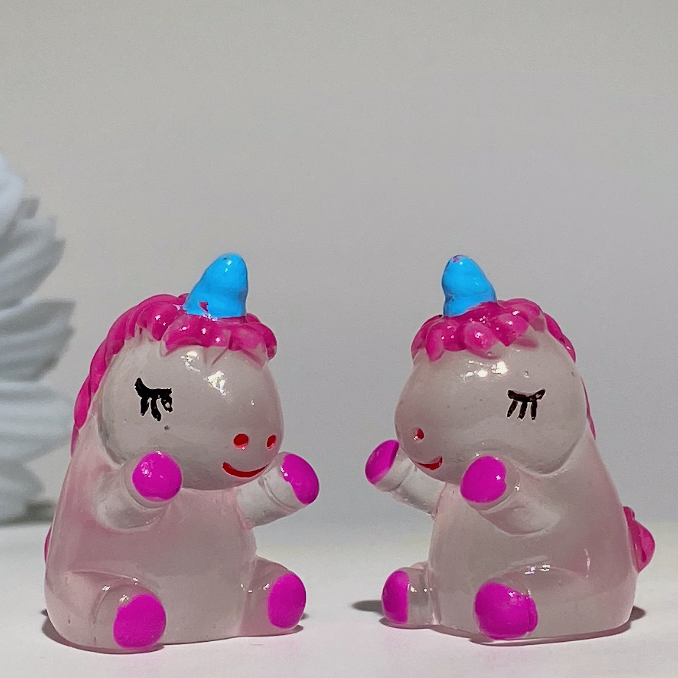 1.2 Inch Luminous Unicorn Crystal Figurine Healing Carving