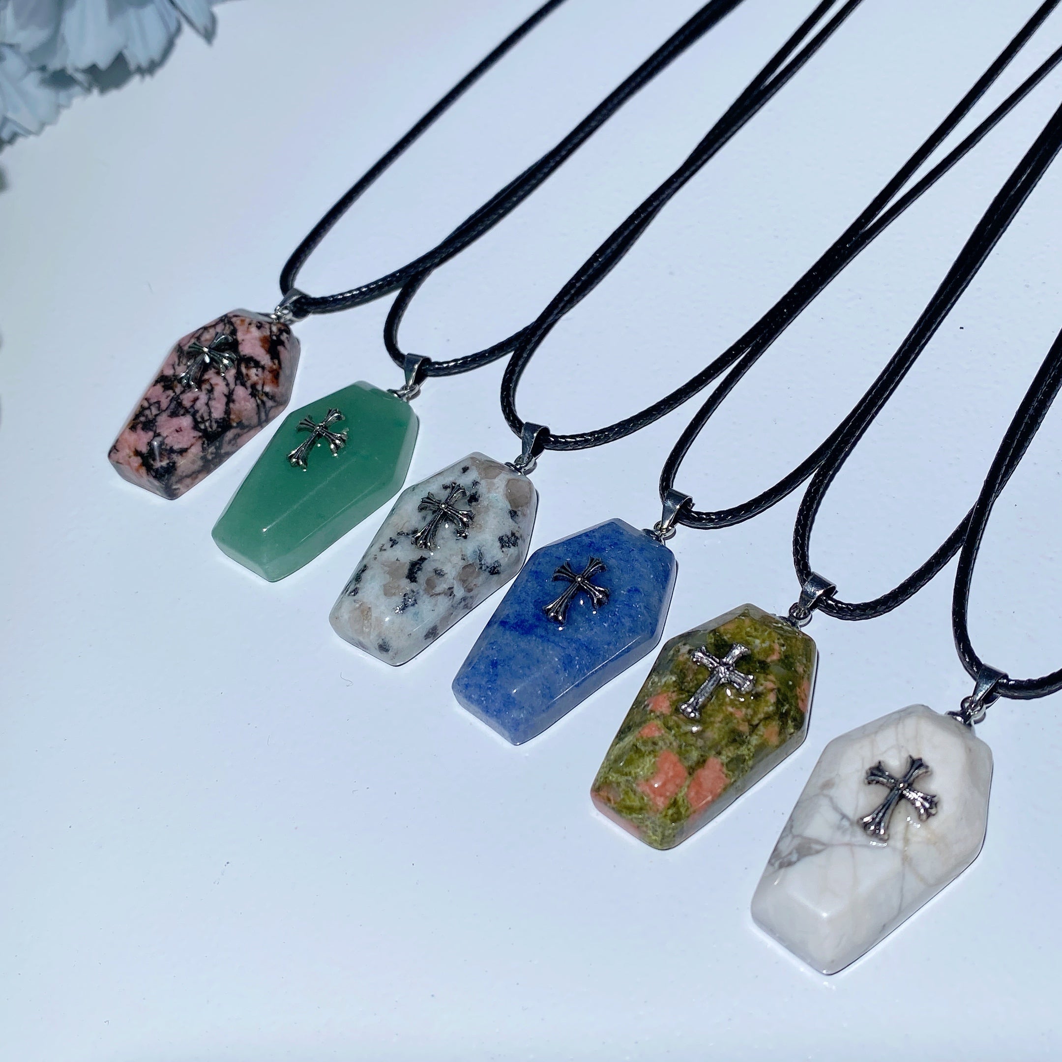 1.2 Inch Mixed Crystal Coffin Pendant Necklace for Healing
