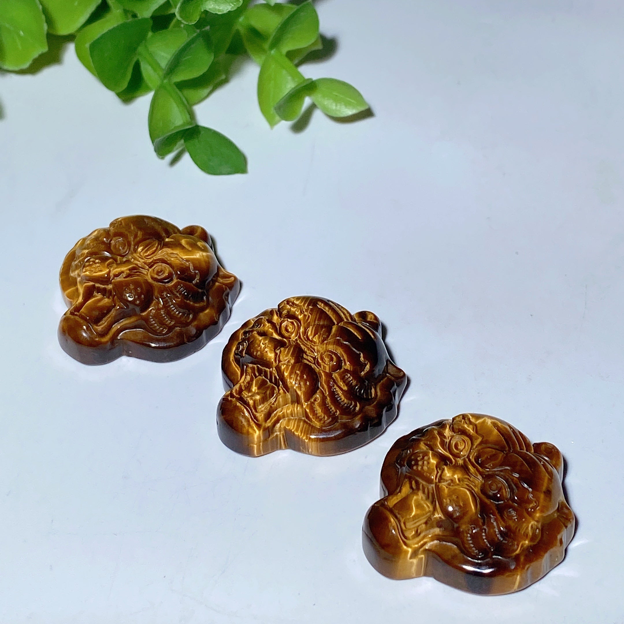 1.2 inch Tiger Eye Tiger Head Crystal Pendant