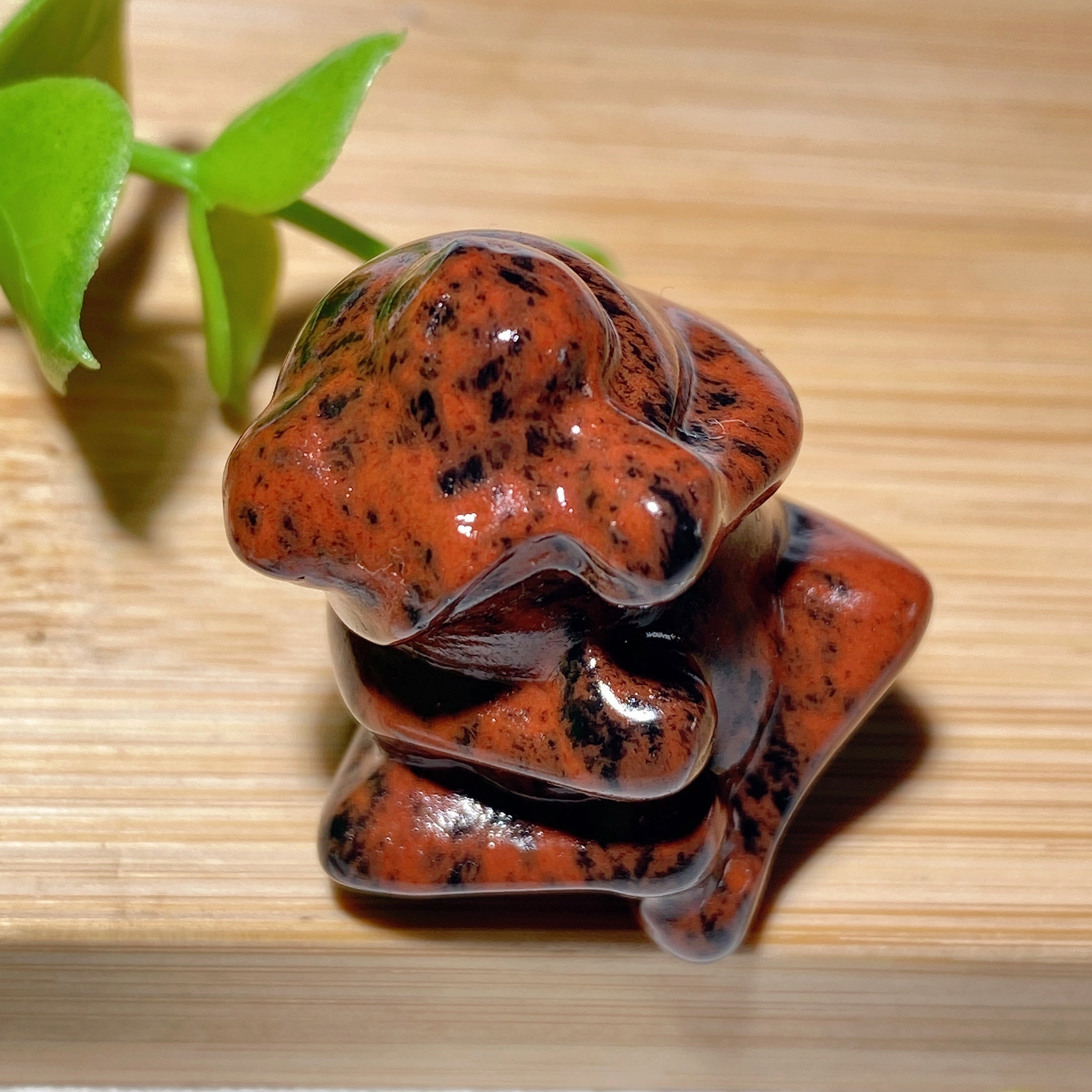 1.3 Inch Mixed Crystal Frog Carvings for Healing and Balance