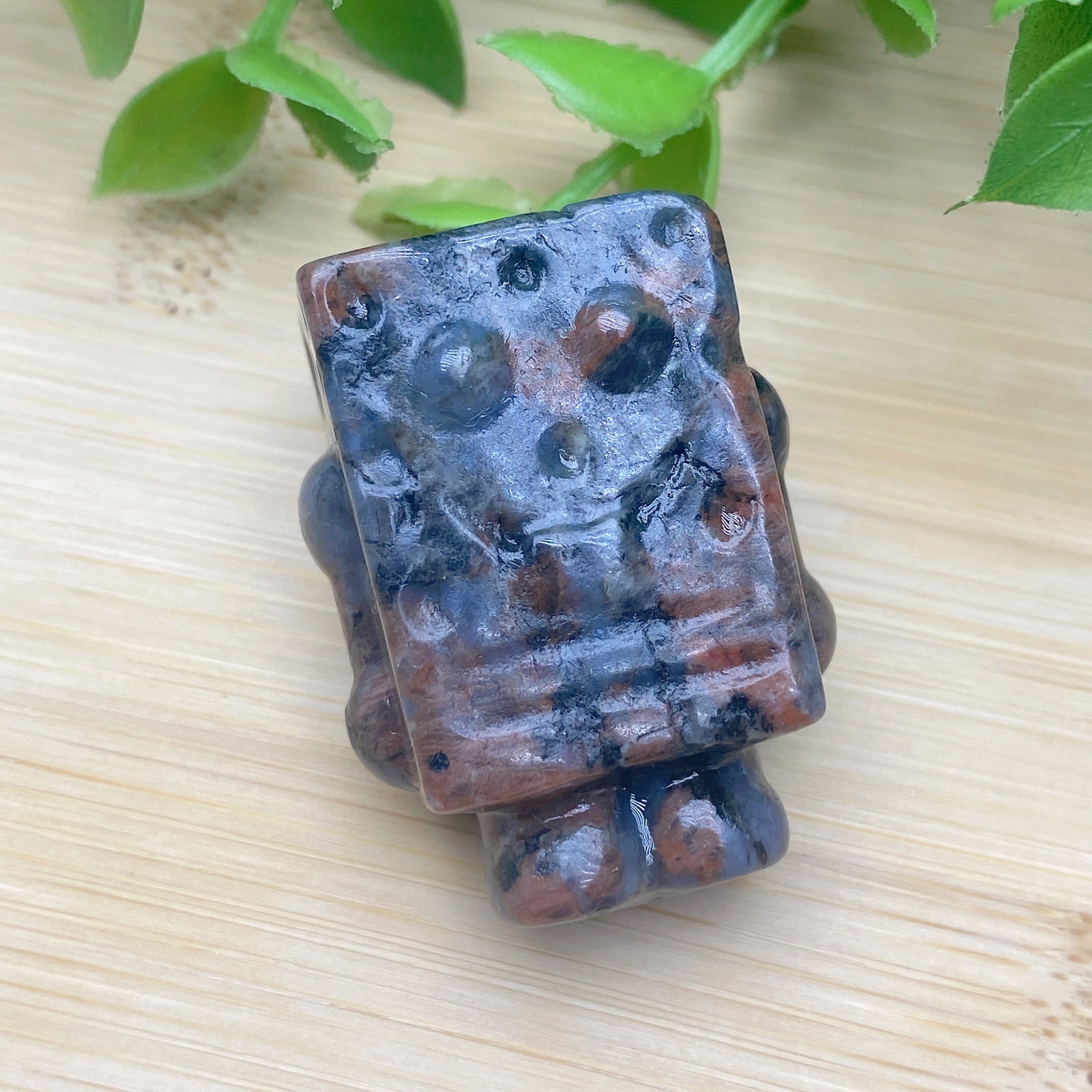 1.3 Inch Mixed Crystal SpongeBob Figurines for Healing Energy