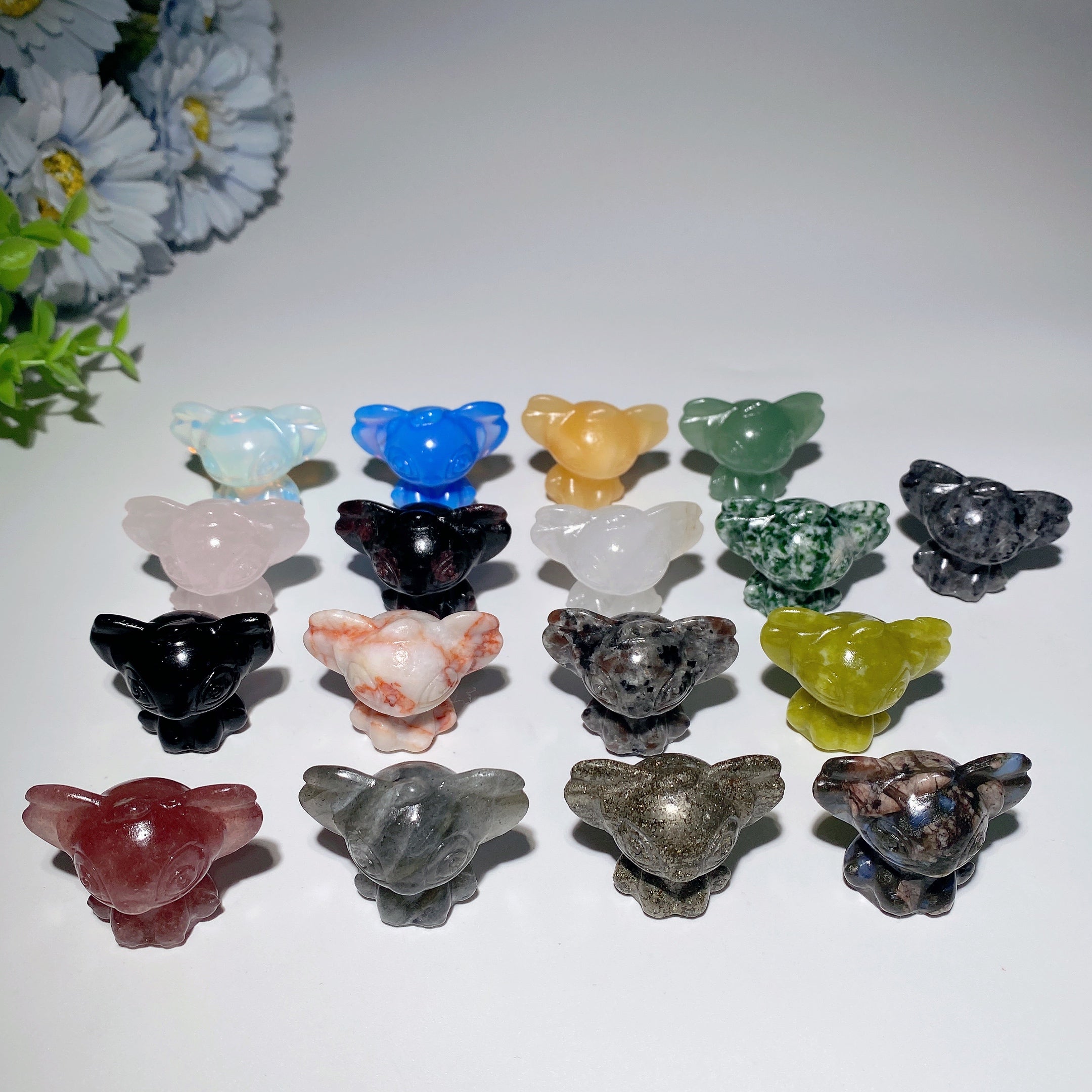 1.4 inch Mixed Crystal Animal Carvings Healing Figurines