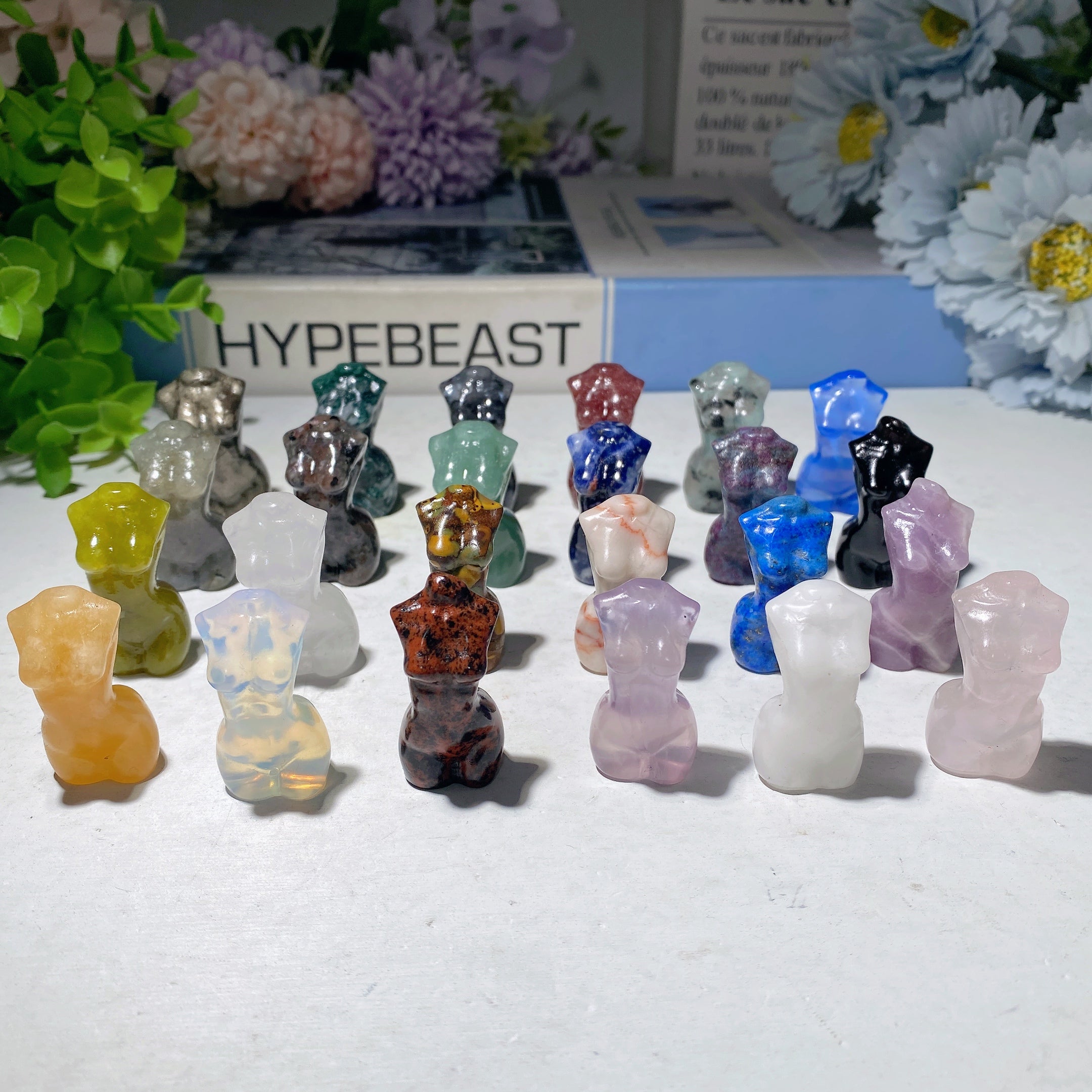 1.4-inch Mixed Crystal Healing Figurine Carving Collection