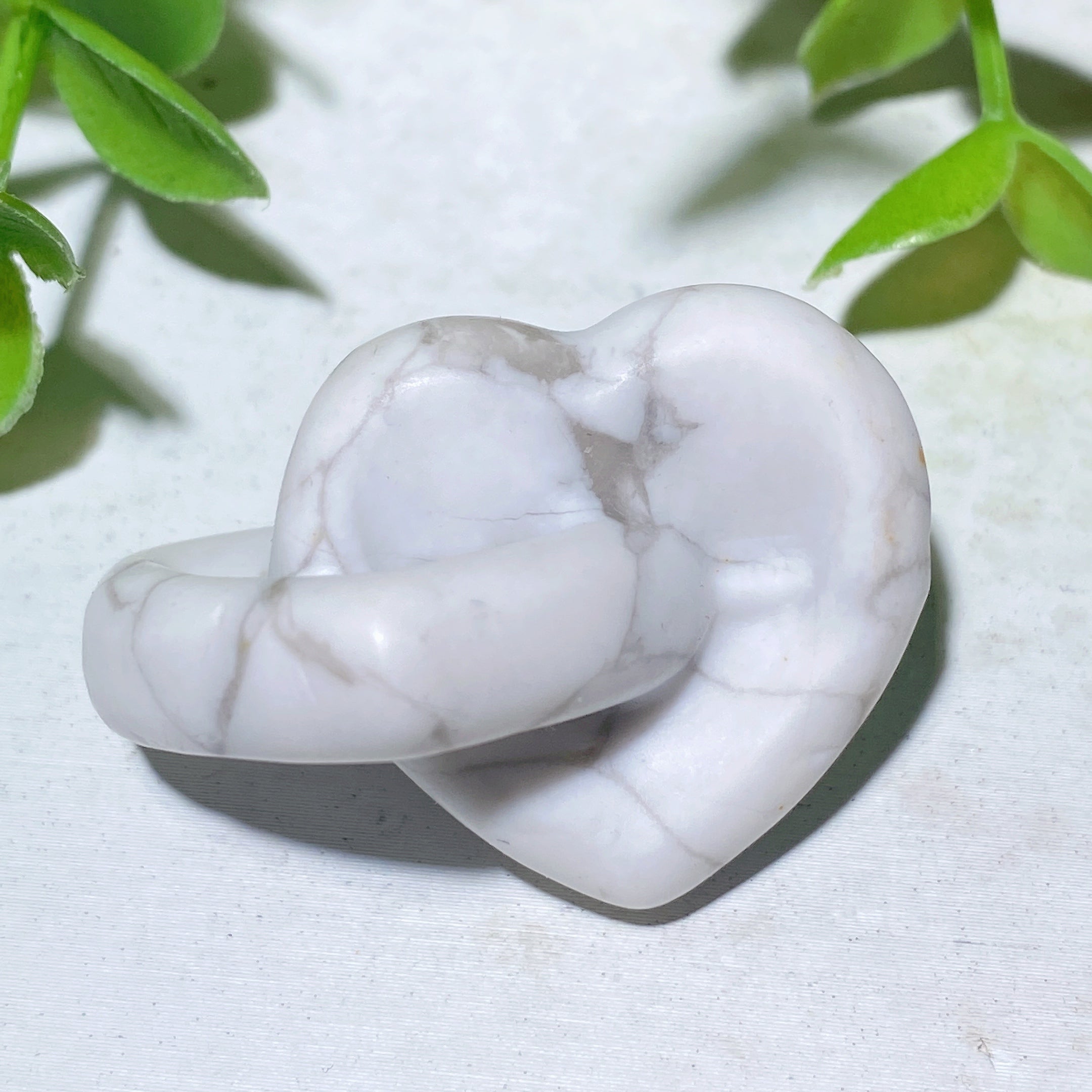 1.4" Mixed Crystal Double Heart Healing Carving