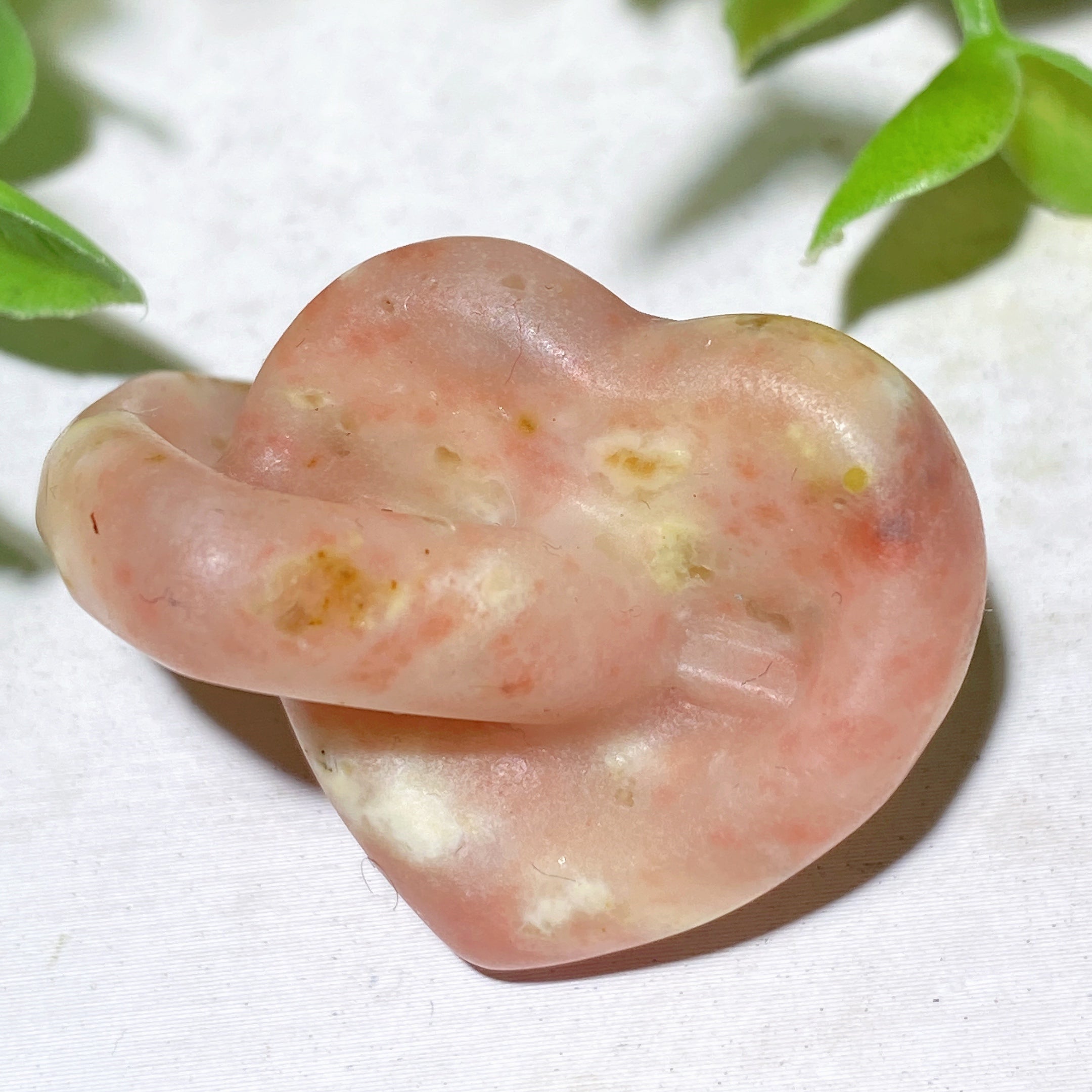 1.4" Mixed Crystal Double Heart Healing Carving