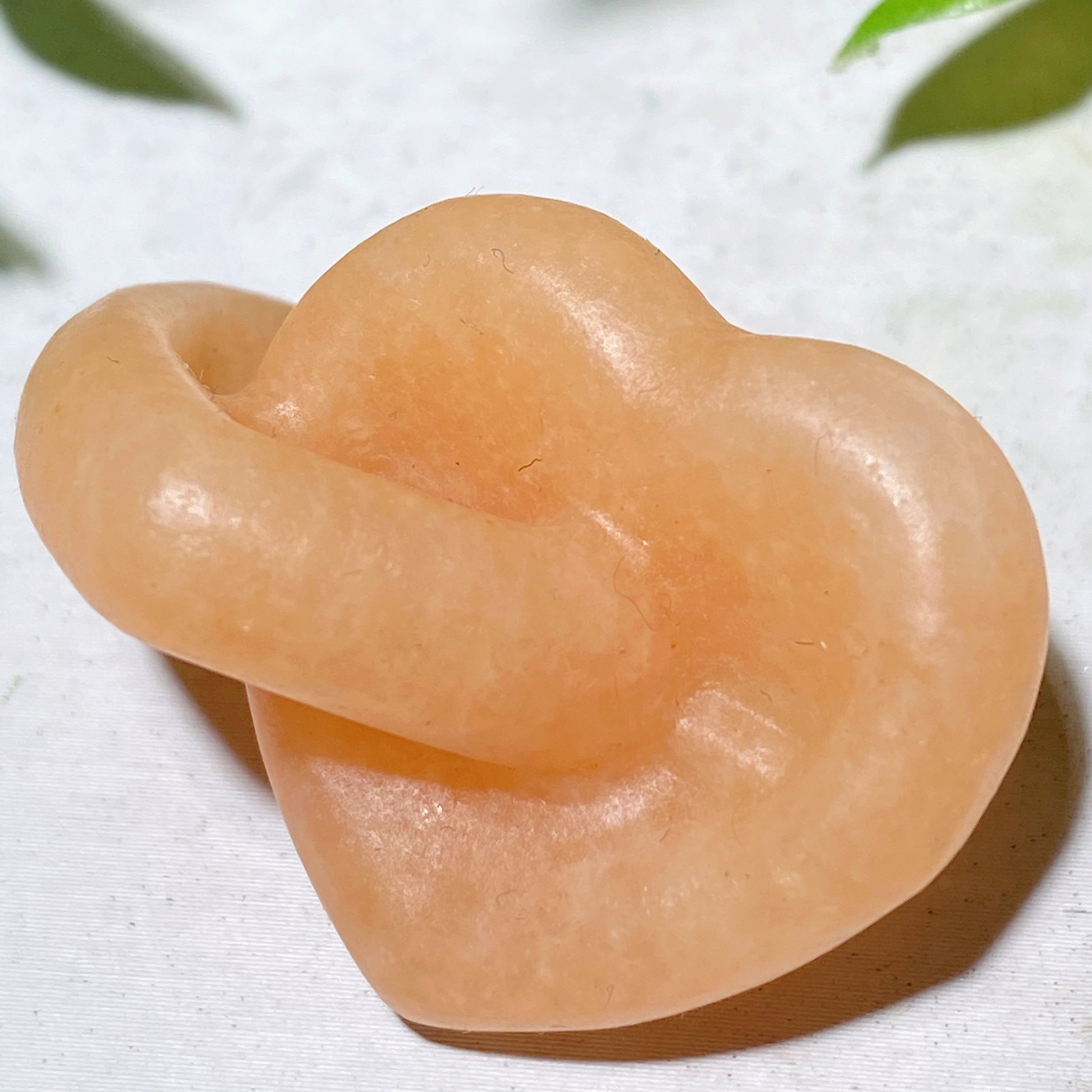 1.4" Mixed Crystal Double Heart Healing Carving