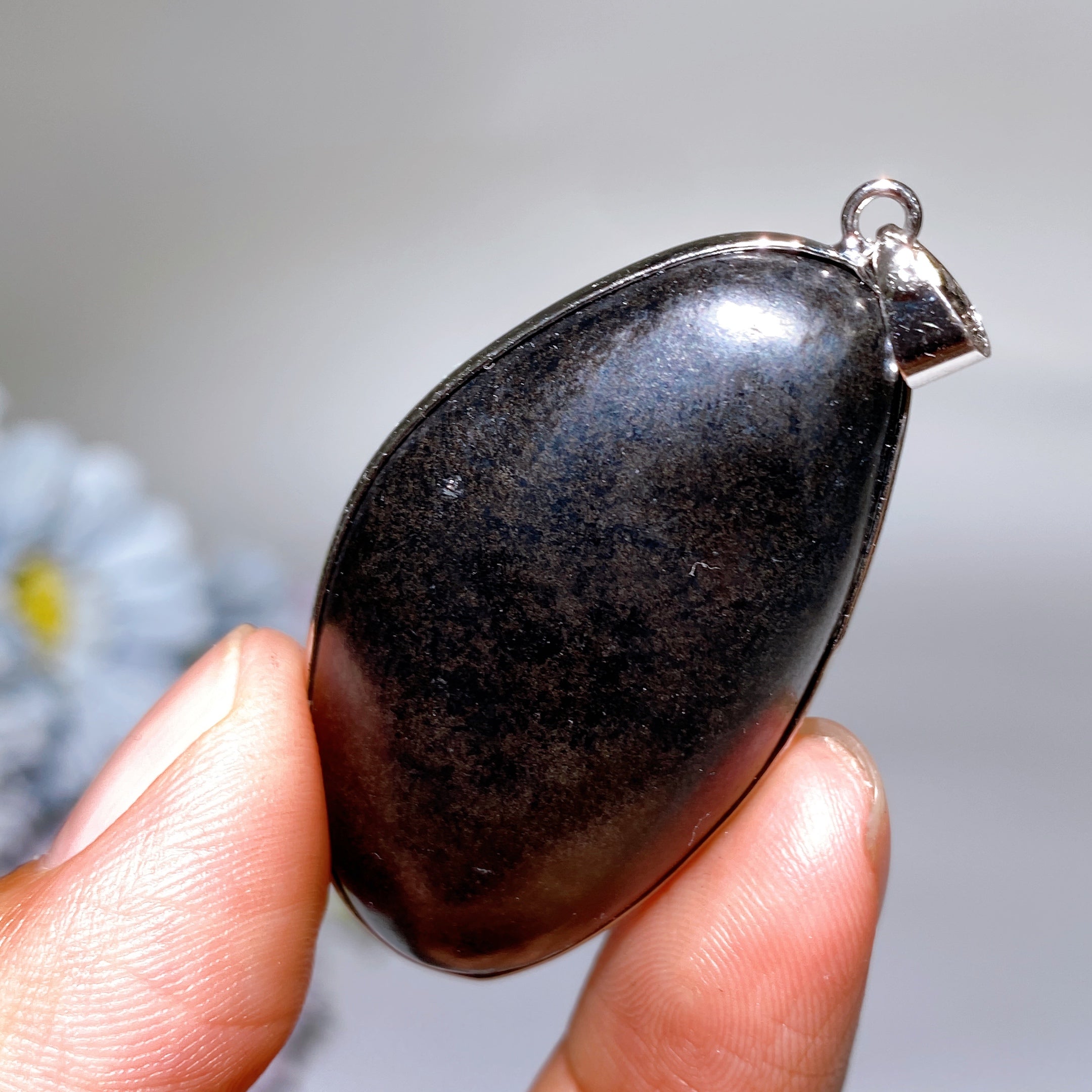 1.5-1.8" Schungite Spiritual Healing Pendant