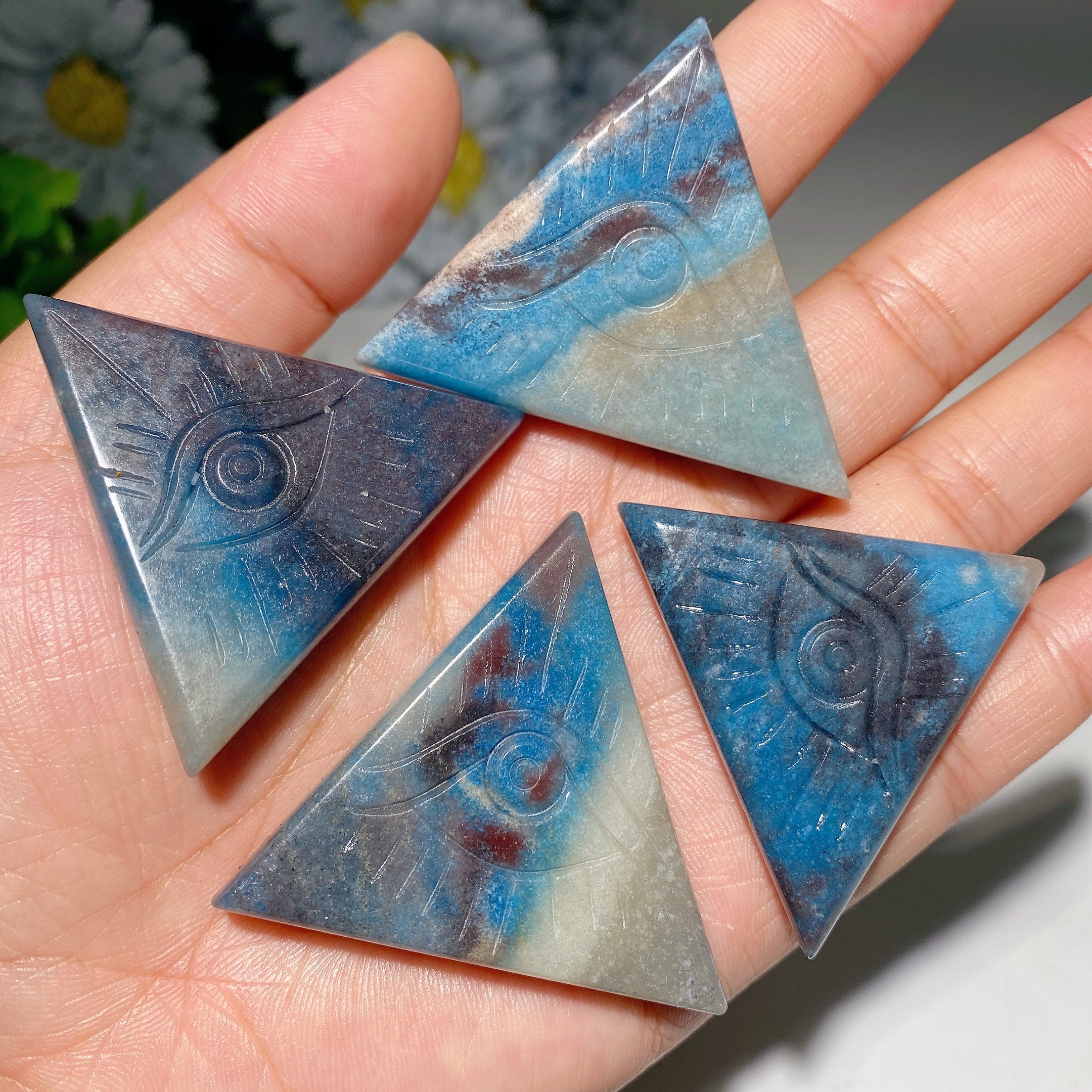 1.5-1.9 inch Trolleite Eye of Horus Crystal Carving