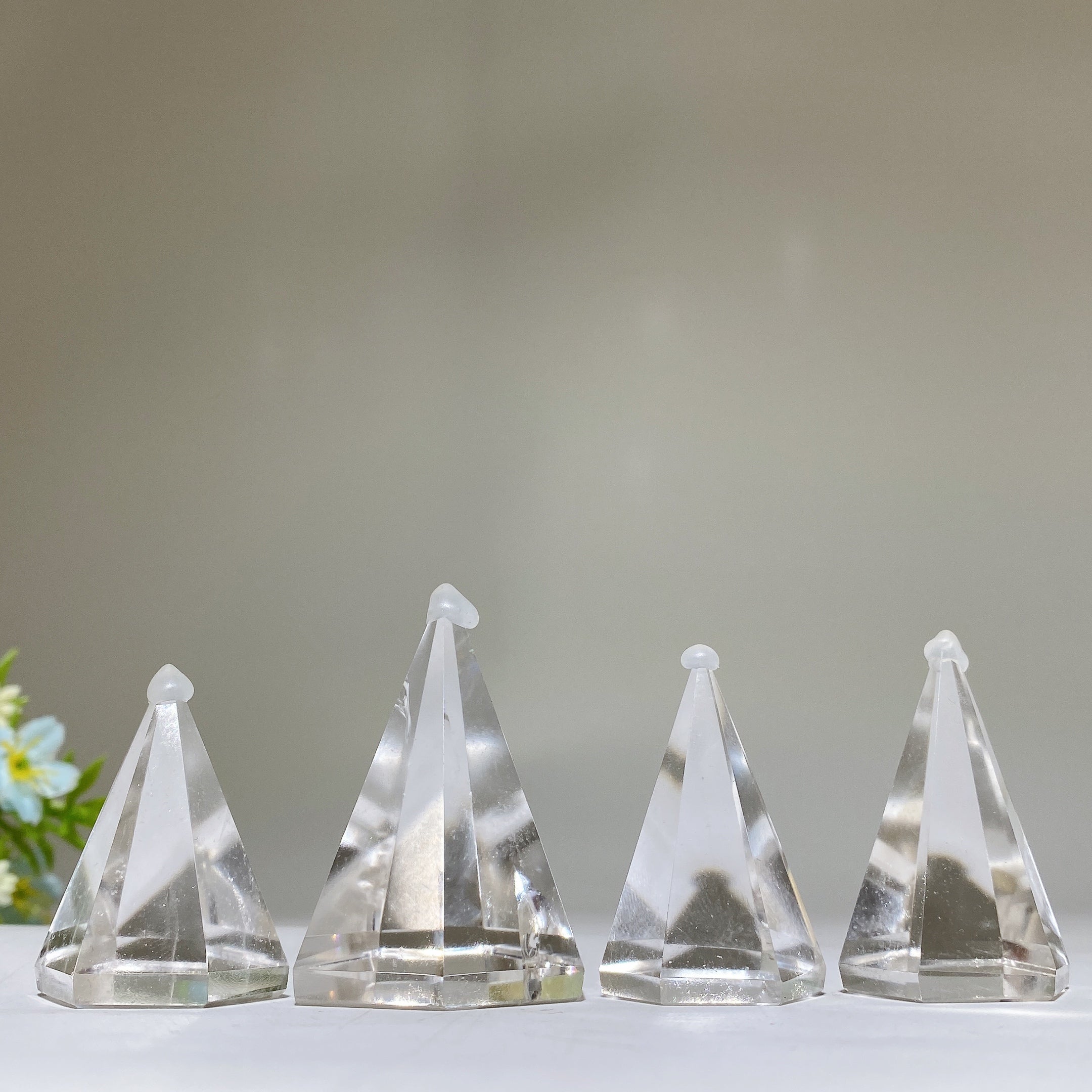 1.5-2.0 inch Clear Quartz Crystal Pyramid for Healing Meditation