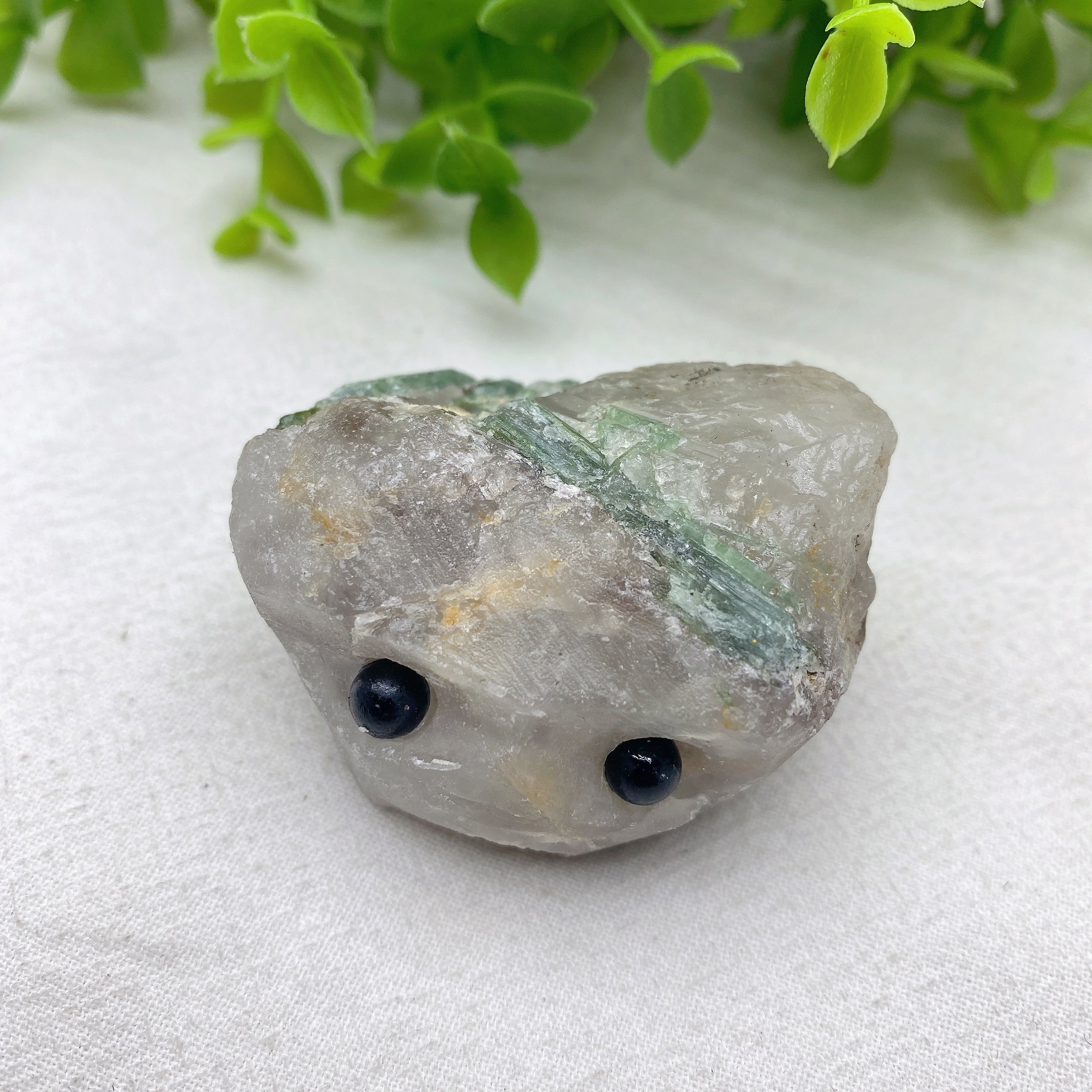 1.5-2 Inch Raw Crystal Hedgehog Figurines for Spiritual Healing