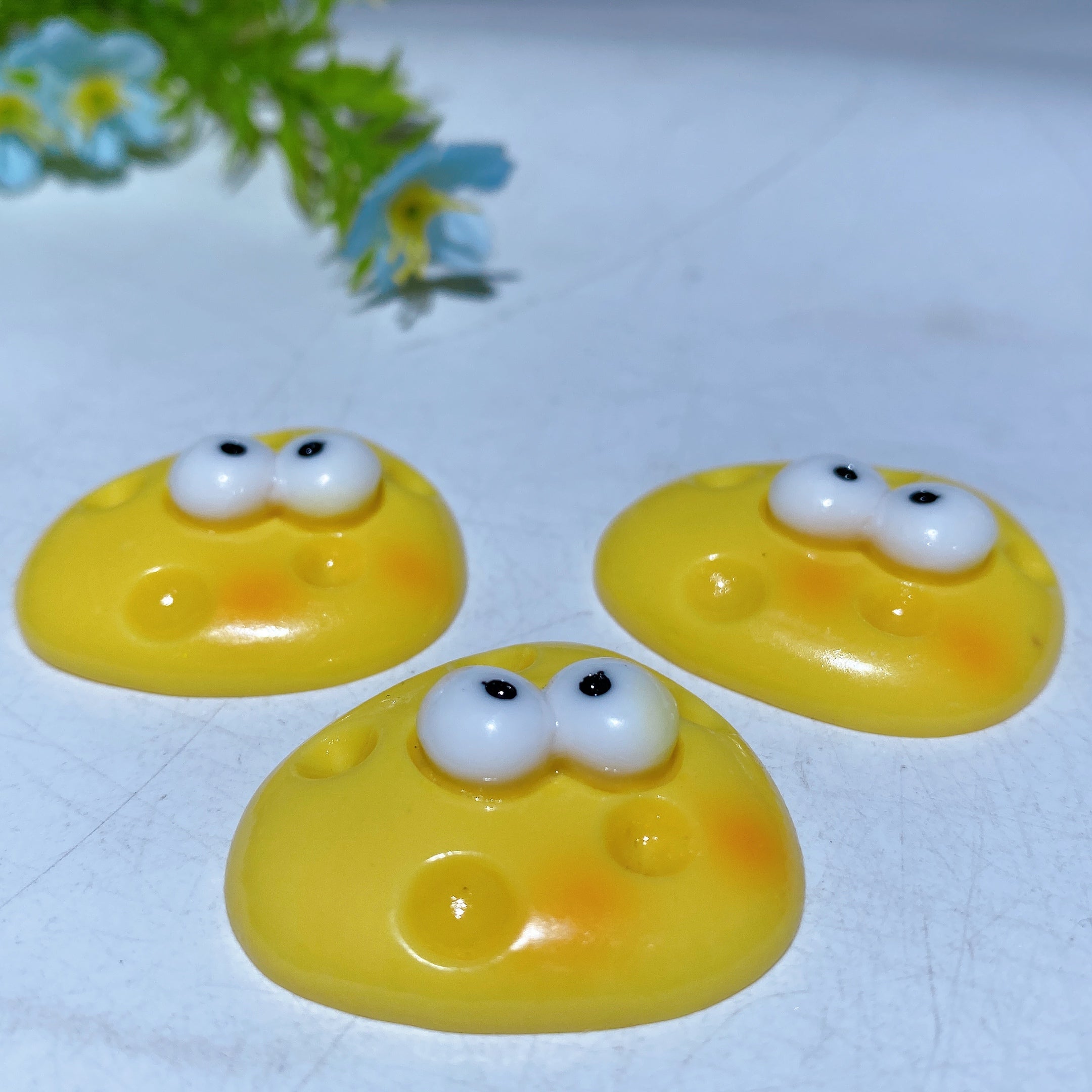 1.5-inch Resin Cheese Crystal for Healing & Energy