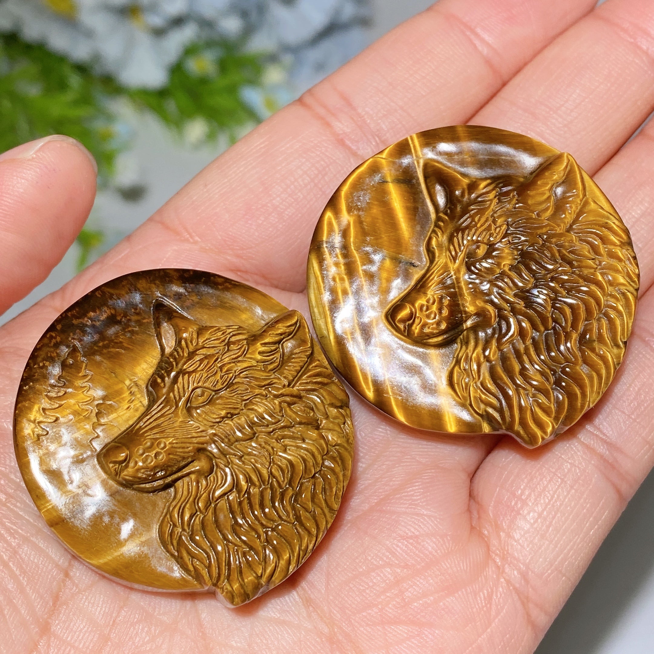 1.6 inch Yellow Tiger Eye Wolf Head Crystal Carving