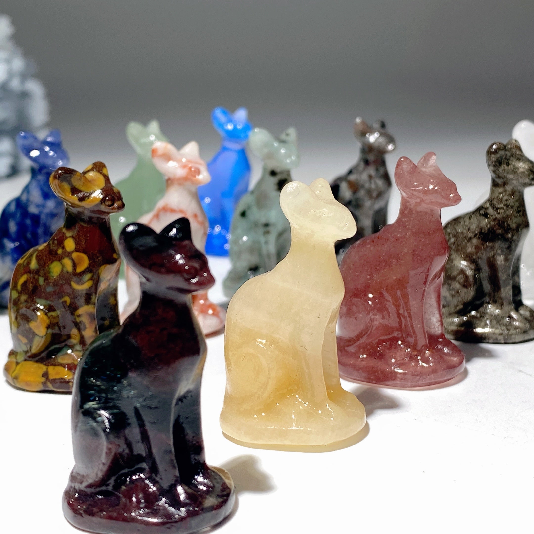 1.6" Mixed Crystal Cat Figurines for Healing & Decor