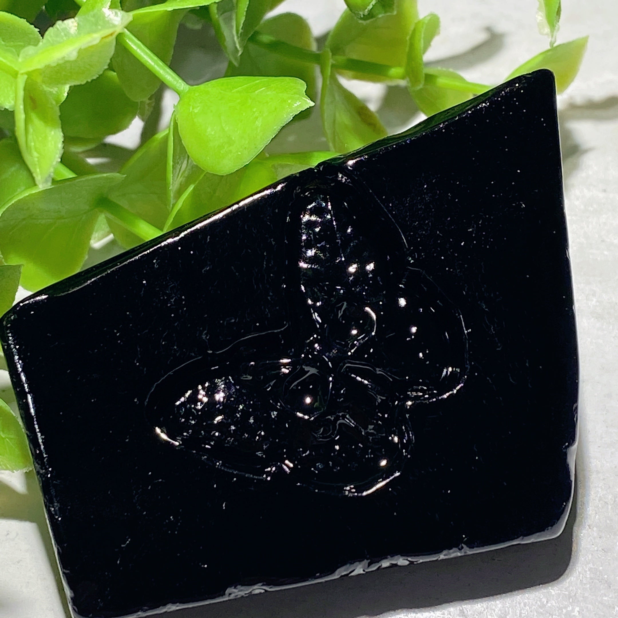 1.8-2.2 inch Mixed Crystal Slabs with Butterfly Skull Carvings