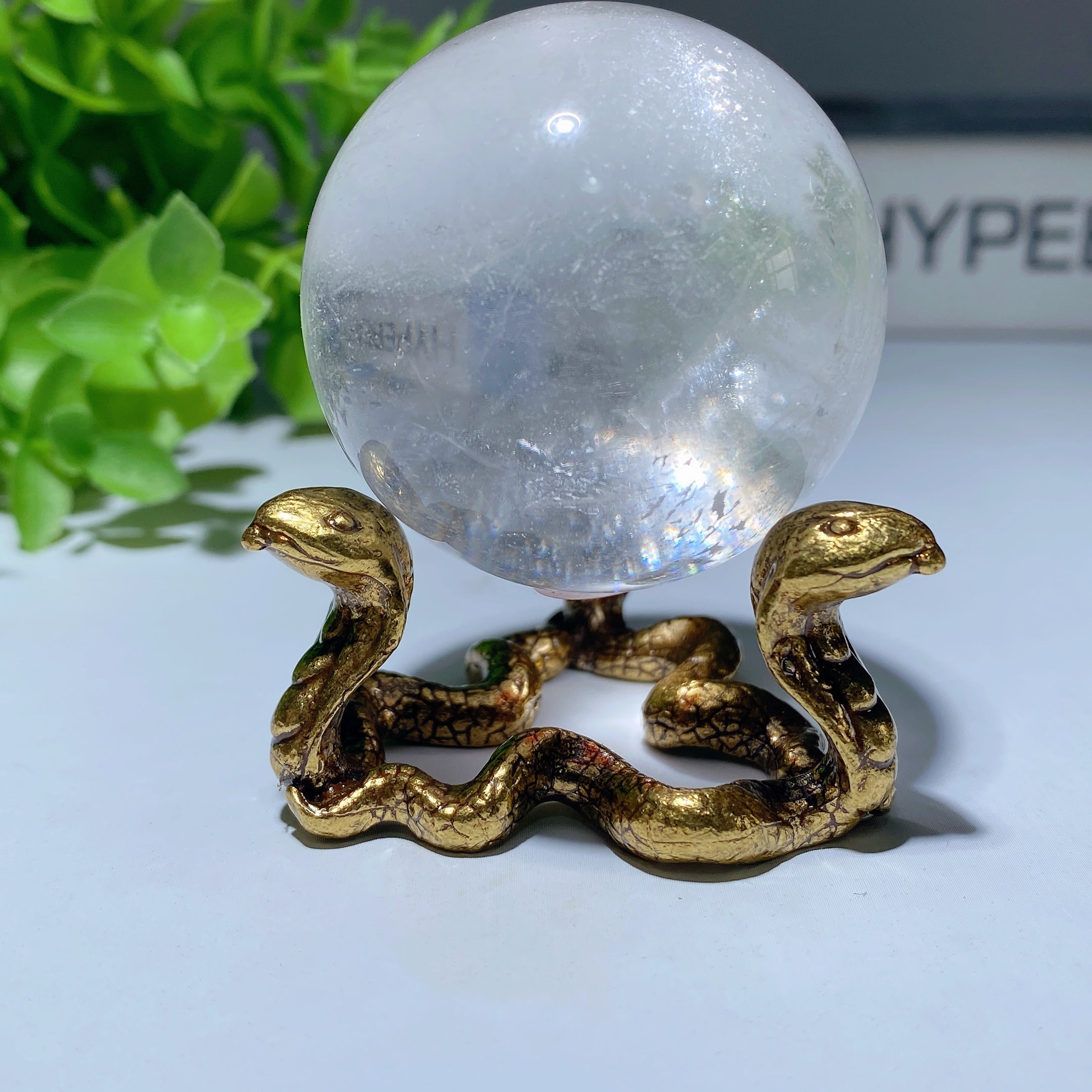 1.8 inch Golden Metal Triple Snakes Crystal Display Stand