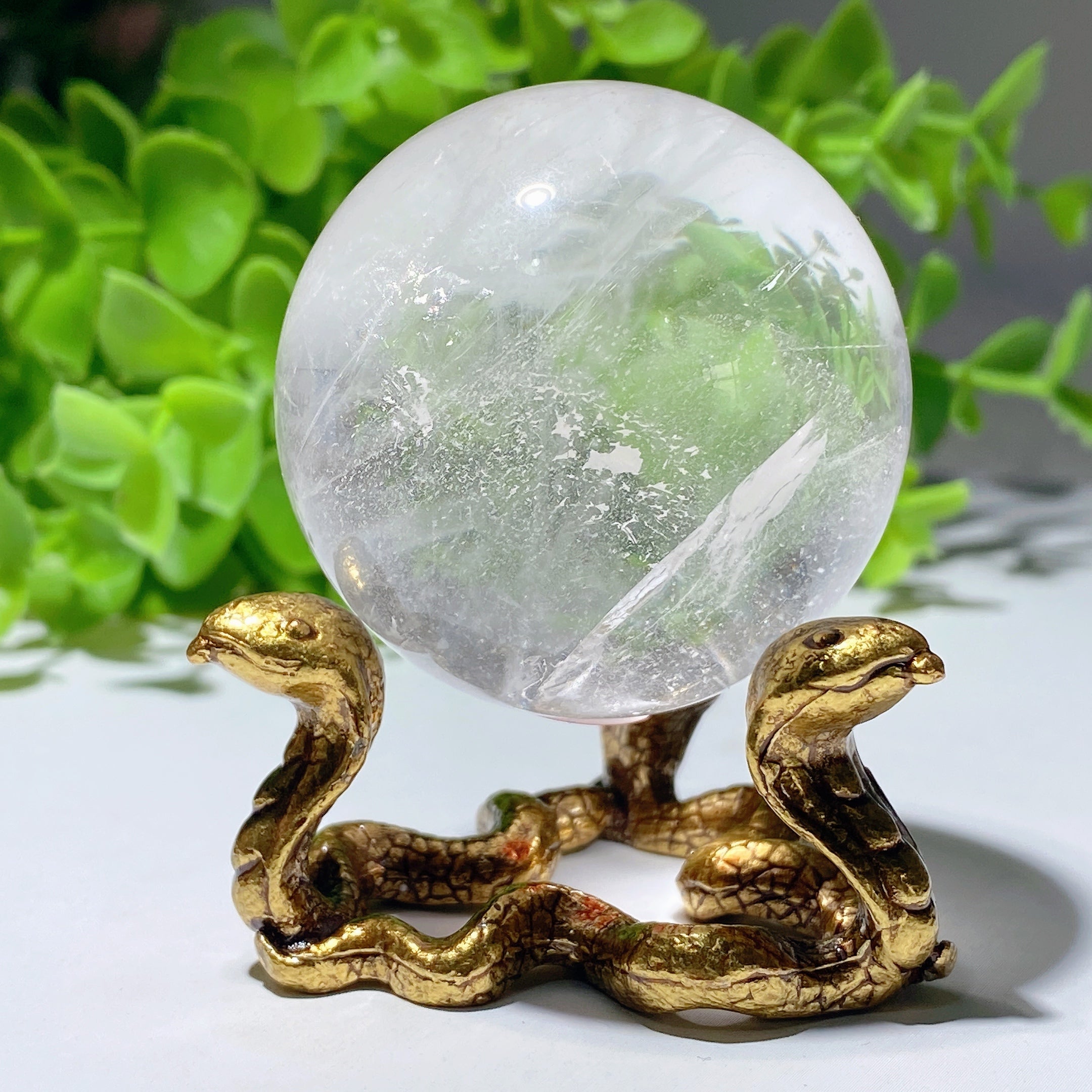 1.8 inch Golden Metal Triple Snakes Crystal Display Stand