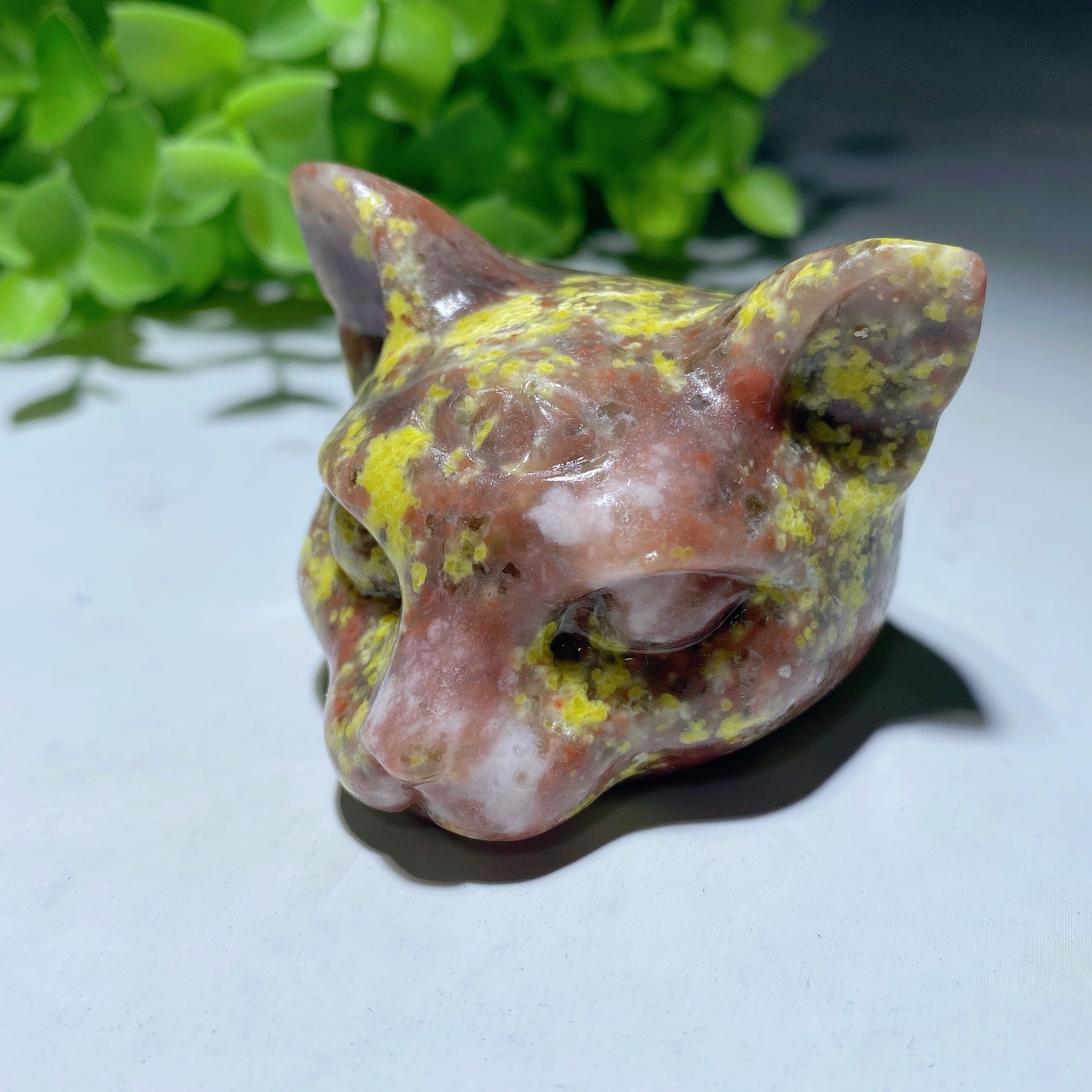 1.8 inch Mixed Crystal Cat Head Carvings for Healing