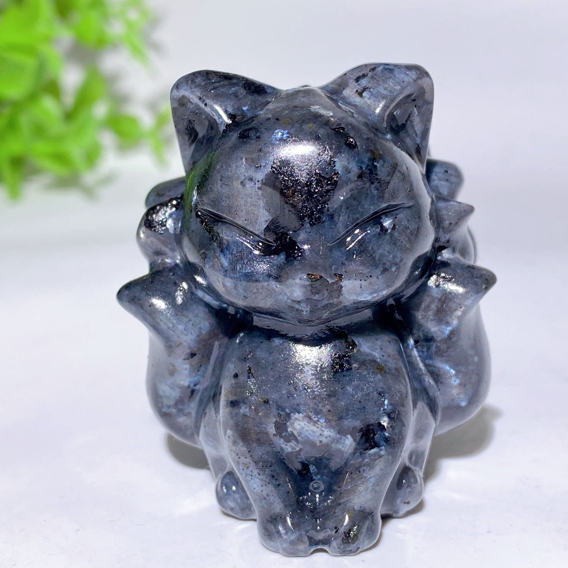 1.9 inch Mixed Crystal Nine-Tails Fox Carving Figurine