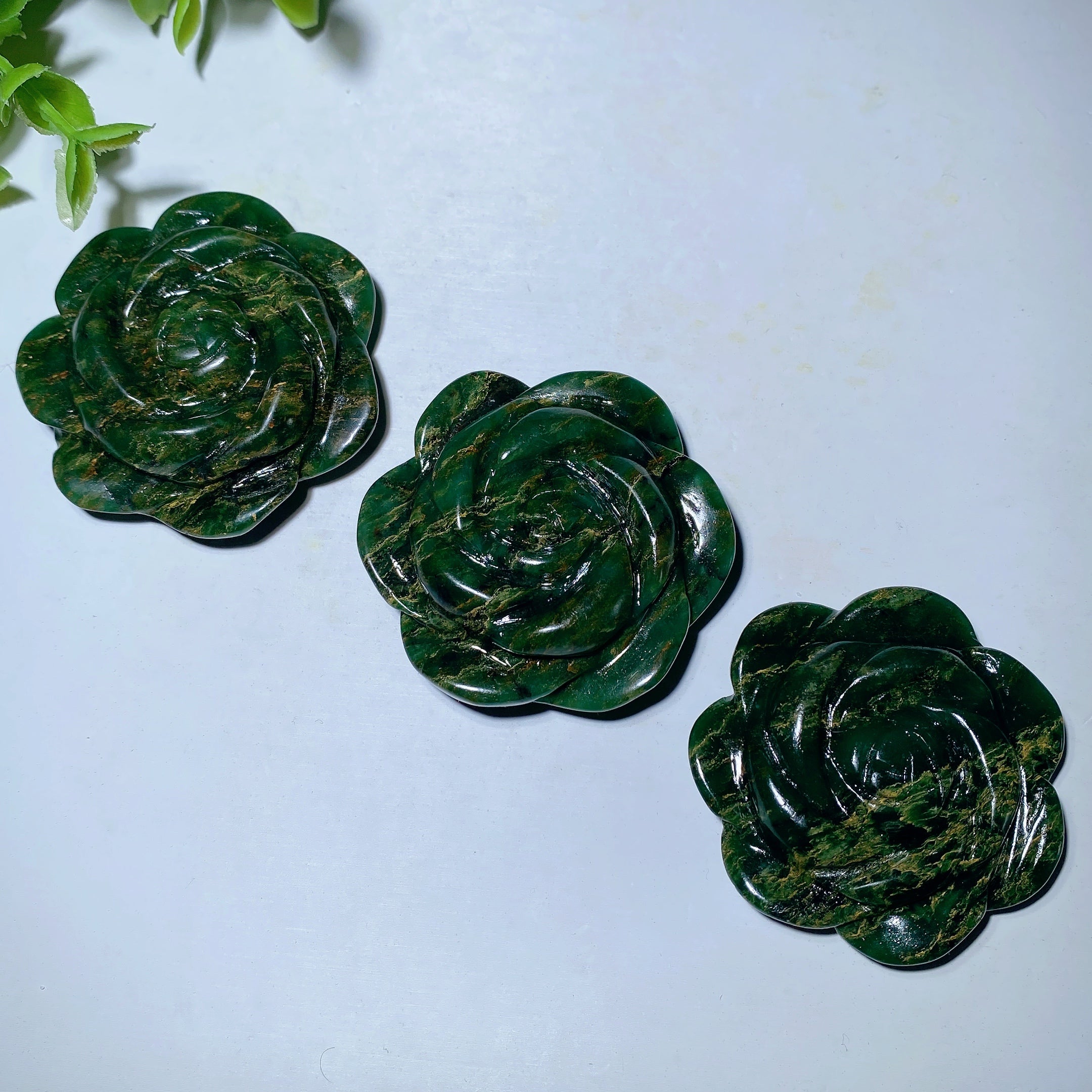 1.95" Emerald Green Rose Flower Crystal Carving for Home Decor