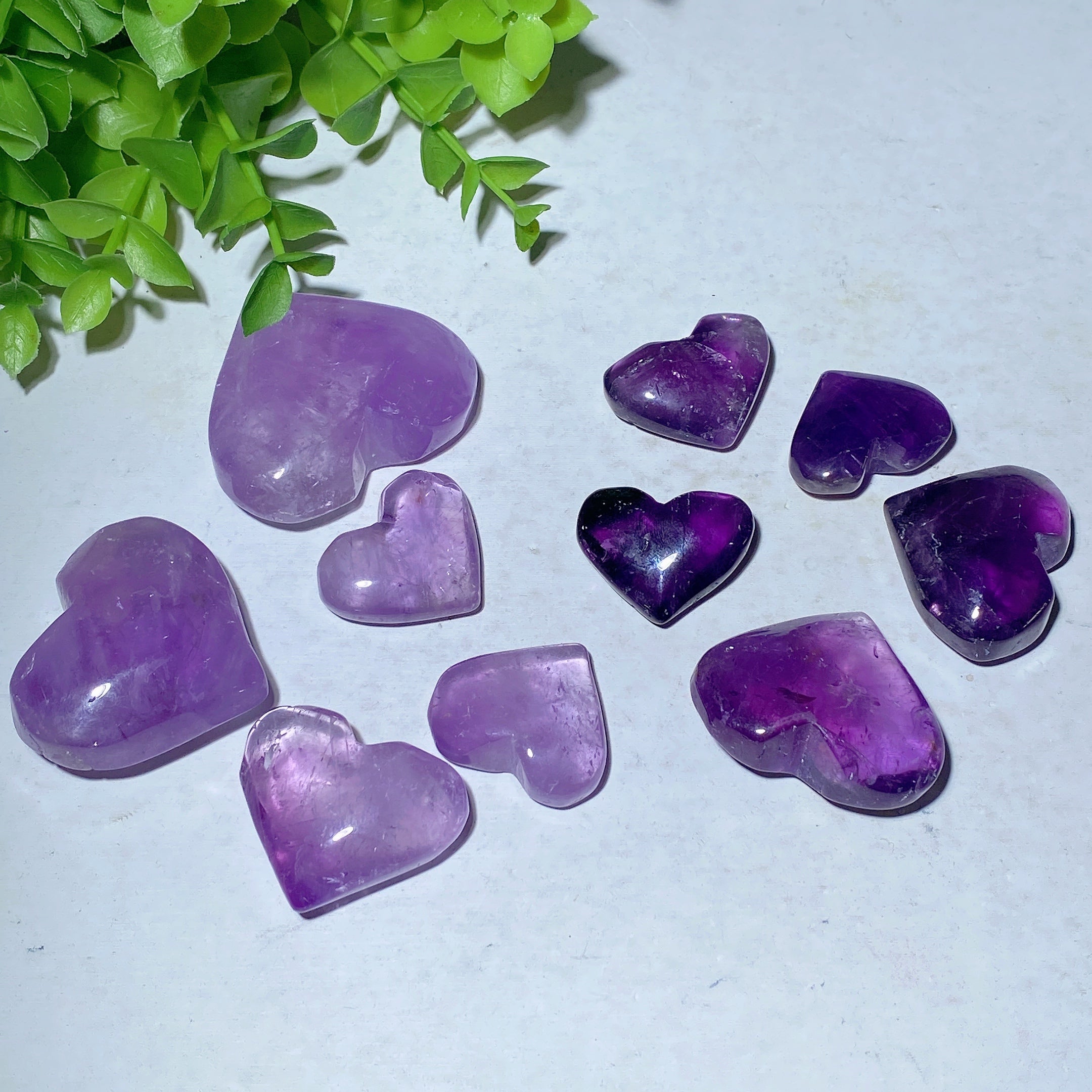 100g Amethyst Heart Crystal Carving for Emotional Healing