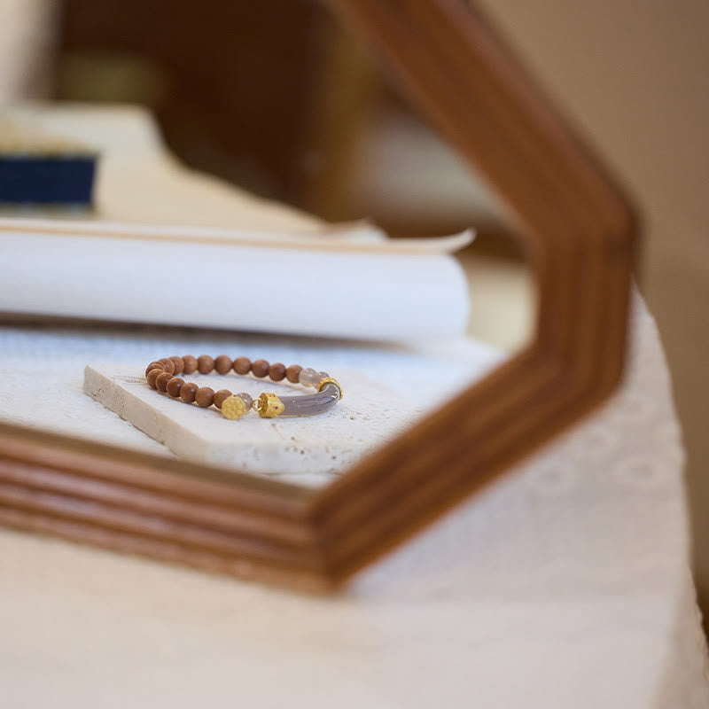 14-16cm Gray Agate Sandalwood Chalcedony Cuff Bracelet for Calm