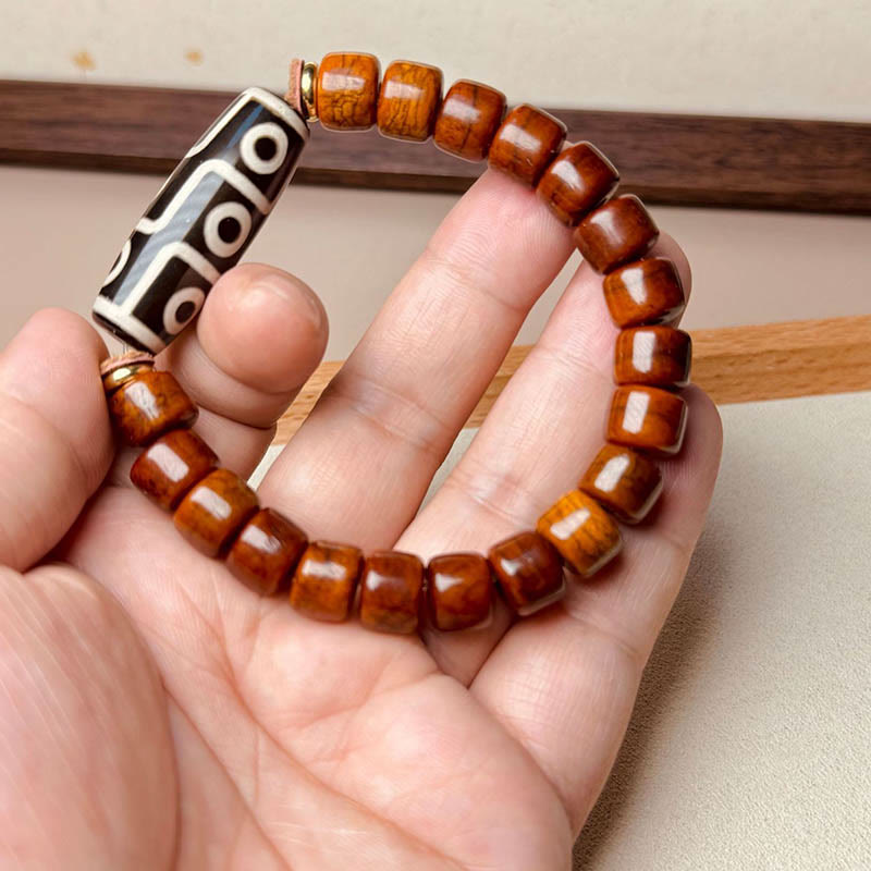 Nine-Eye Dzi Bead & Yak Bone Protection Bracelet