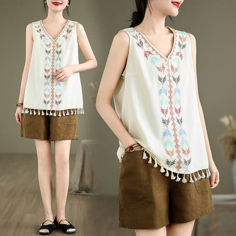 Retro Embroidery Polyester V-Neck Tassel Tank Top for Women